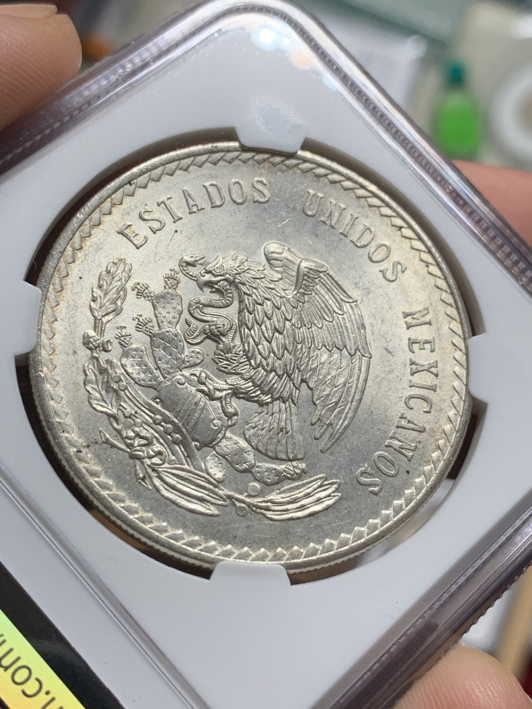 《竞宝斋》第106场-周日，周一 2场连拍（全场包邮） NGC-MS63 墨西哥1947年 印第安人头像5比索大银币 原光好品