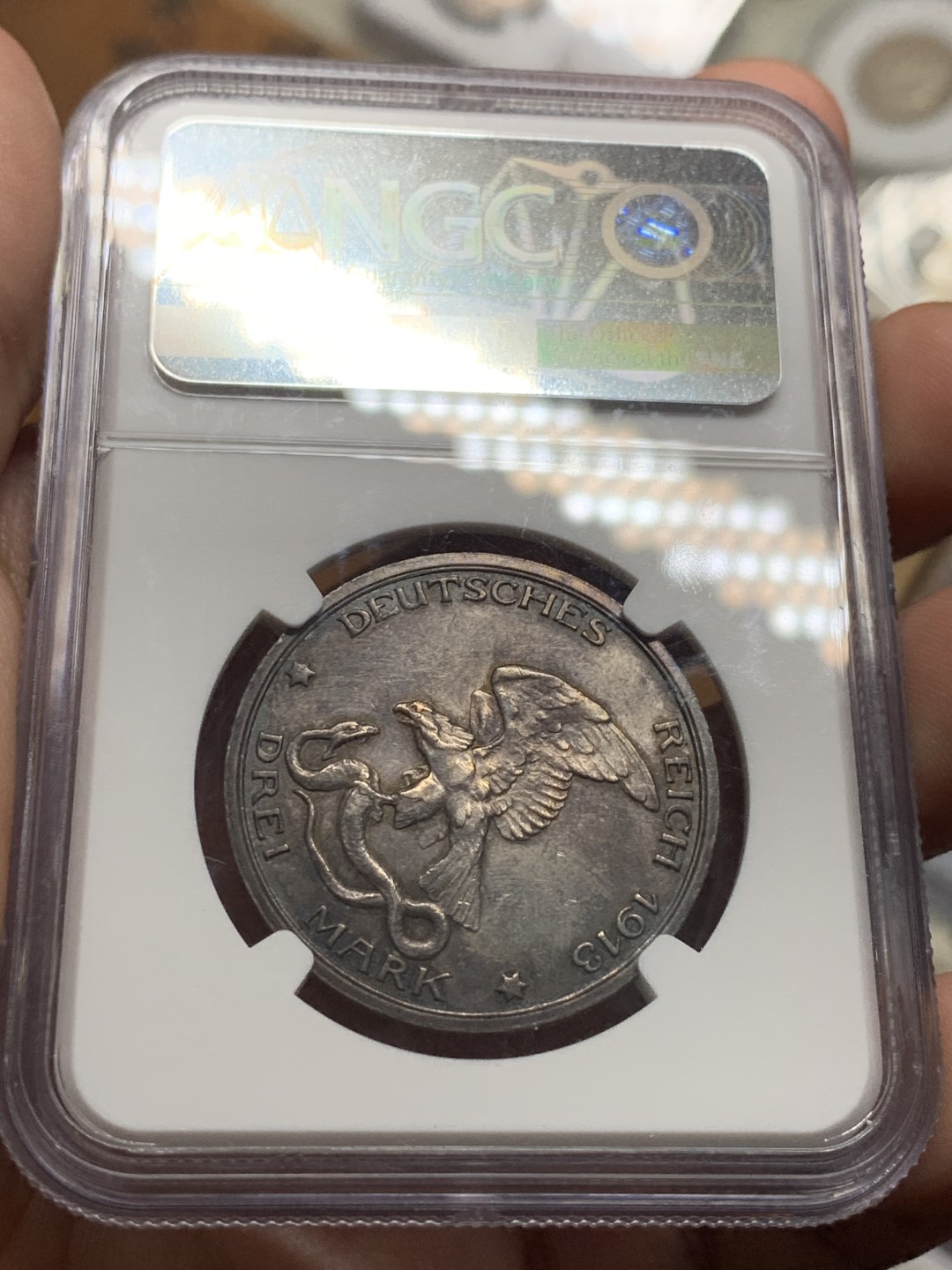 《竞宝斋》第106场-周日，周一 2场连拍（全场包邮） NGC-MS62 德意志第二帝国 1913年 普鲁士3马克 战胜拿破仑纪念银币 重彩包浆 浮雕层次分明 底板好