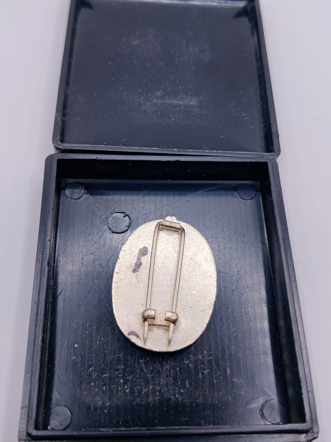 全场0元起拍 第六期 咸鱼国勋章制服拍卖专场 10月19日（周三）下午6：00开始 日本消防团勤功章 带盒