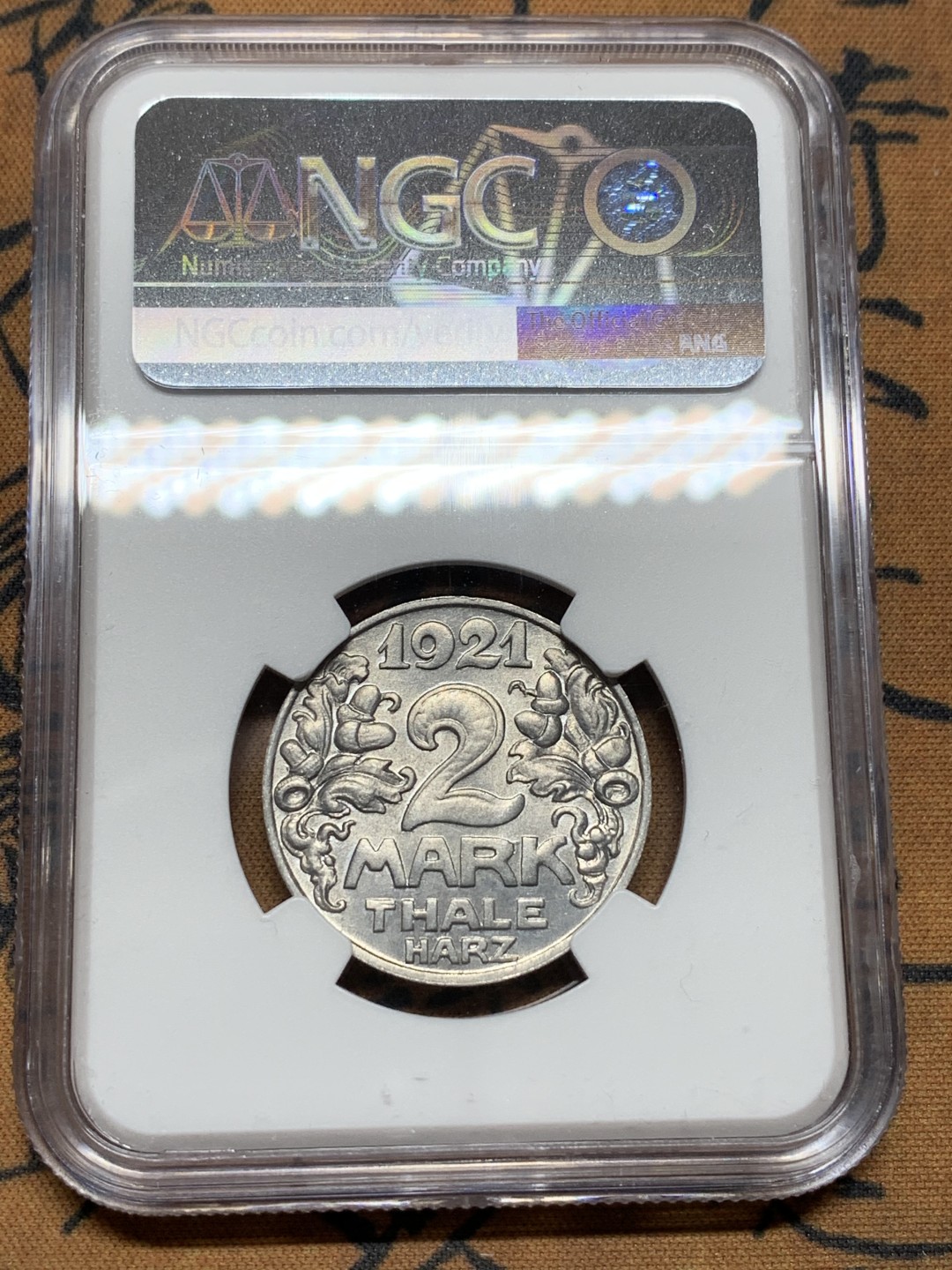 《竞宝斋》第106场-周日，周一 2场连拍（全场包邮） NGC MS66冠军！ 德紧珍藏级尖货 1921年塔勒2马克大猫大铝币，绝美设计传世精品，难得的珍藏良机！