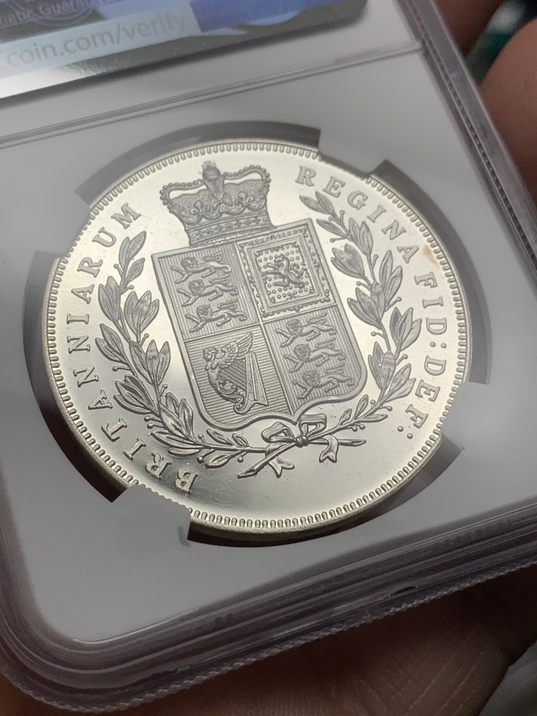 《竞宝斋》第106场-周日，周一 2场连拍（全场包邮） NGC PF67UL 英国 1879年 英国维多利亚克朗，银质样币 超高浮雕，状态好（应该2000年复刻）