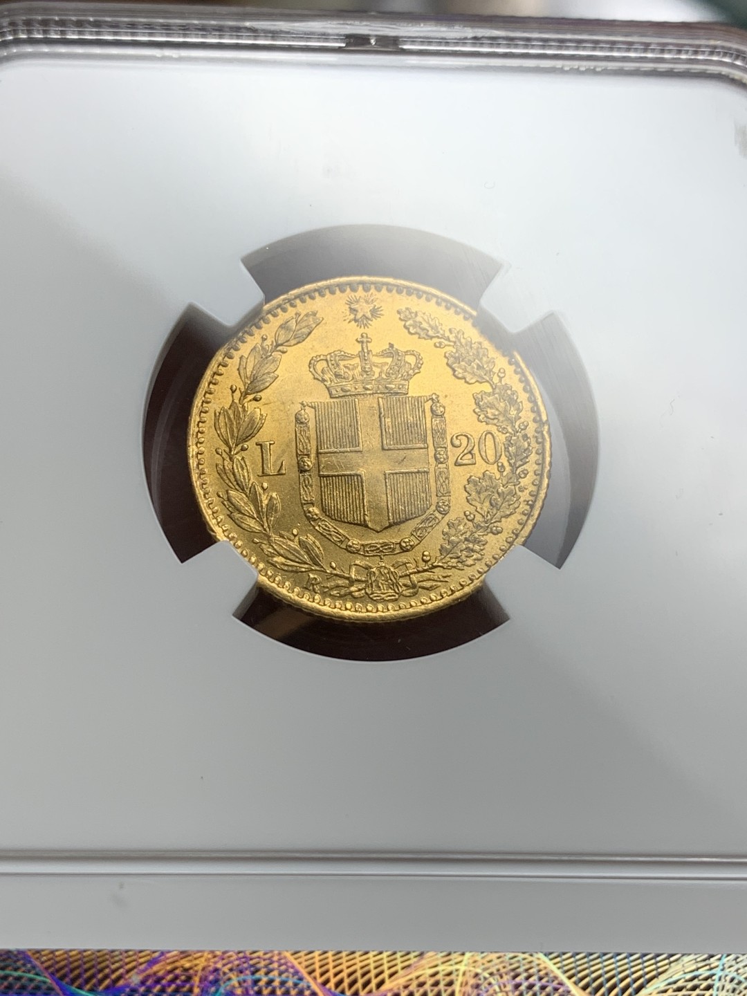 《竞宝斋》第106场-周日，周一 2场连拍（全场包邮） NGC MS63 意大利 1881年 翁贝托一世 20里拉金币 6.45克 状态好