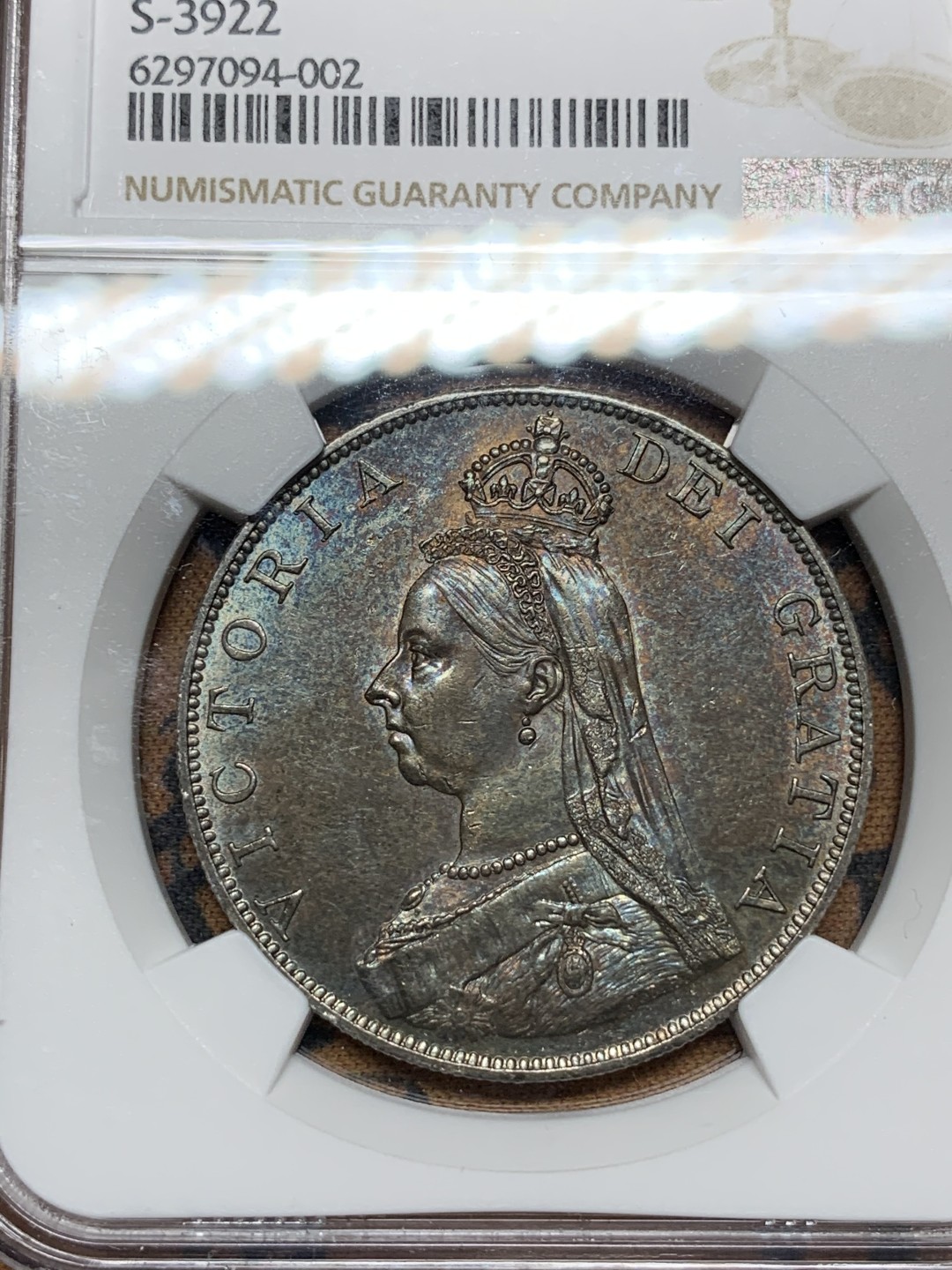 《竞宝斋》第106场-周日，周一 2场连拍（全场包邮） NGC MS61 英国1887年维多利亚高冠4先令双弗洛林银币原光五彩，罗马体