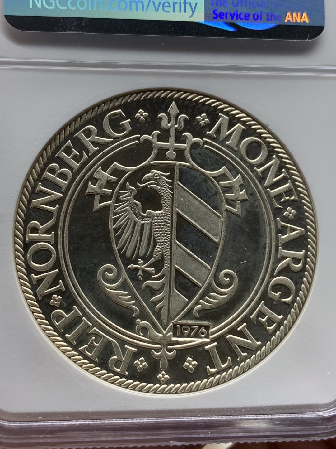《竞宝斋》第106场-周日，周一 2场连拍（全场包邮） NGC PF67 德国（1581）纽伦堡 烧鸡泰勒大银币 1976复刻版 不错的品种