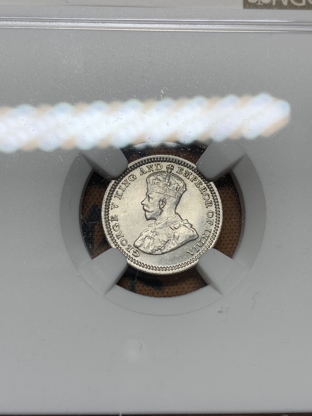 《竞宝斋》第106场-周日，周一 2场连拍（全场包邮） NGC-MS63 香港 1933年 乔五 五仙 银币 小而精 少见