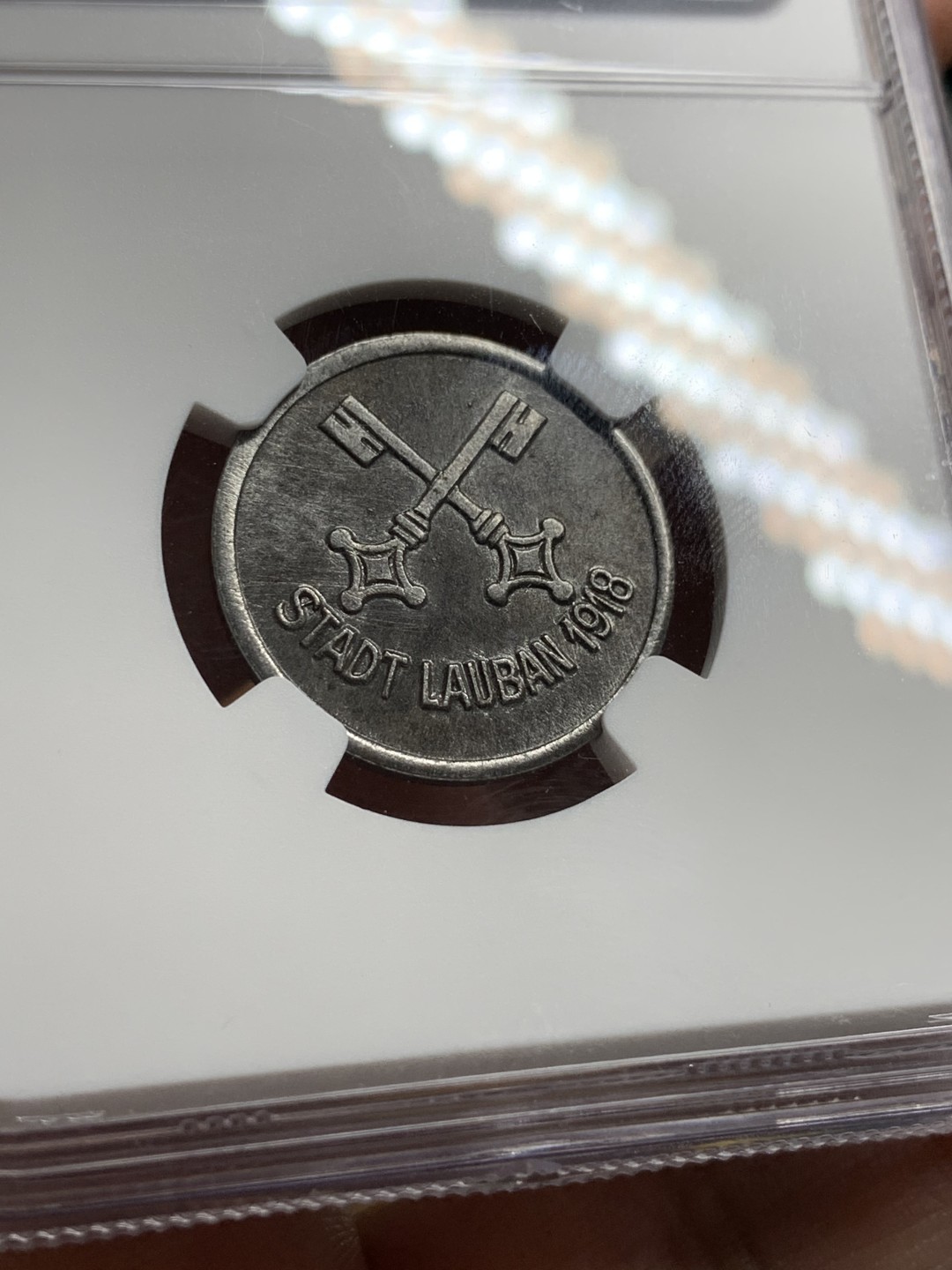 《竞宝斋》第106场-周日，周一 2场连拍（全场包邮） NGC UNC 德国 德紧 1918 劳班芬克 10芬妮