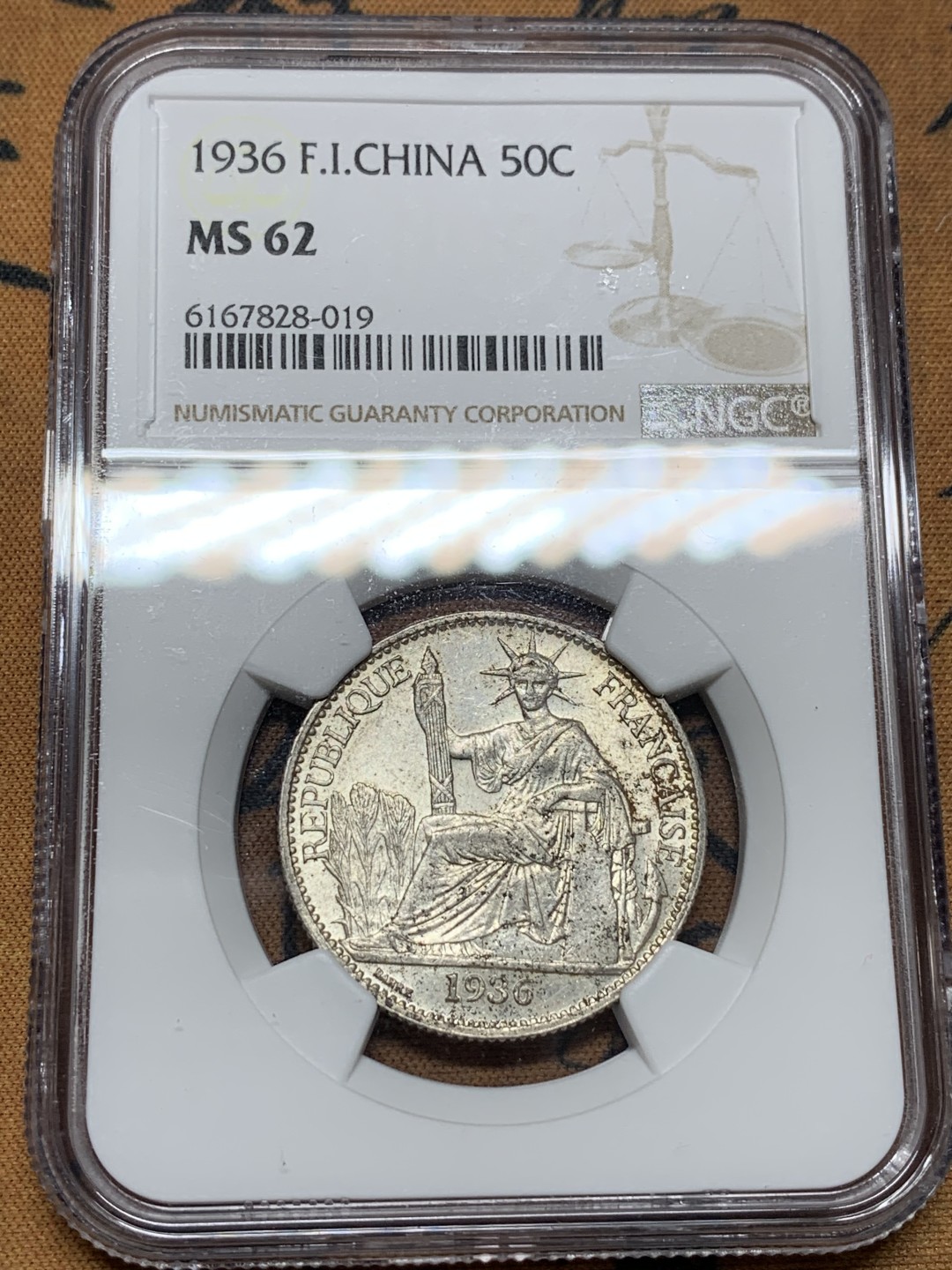 《竞宝斋》第106场-周日，周一 2场连拍（全场包邮） NGC MS62 法属印支1936年坐洋50分银币 原光品相