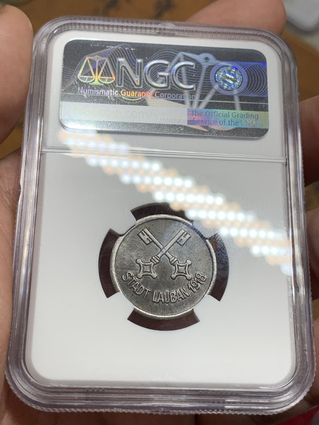 《竞宝斋》第106场-周日，周一 2场连拍（全场包邮） NGC UNC 德国 德紧 1918 劳班芬克 10芬妮