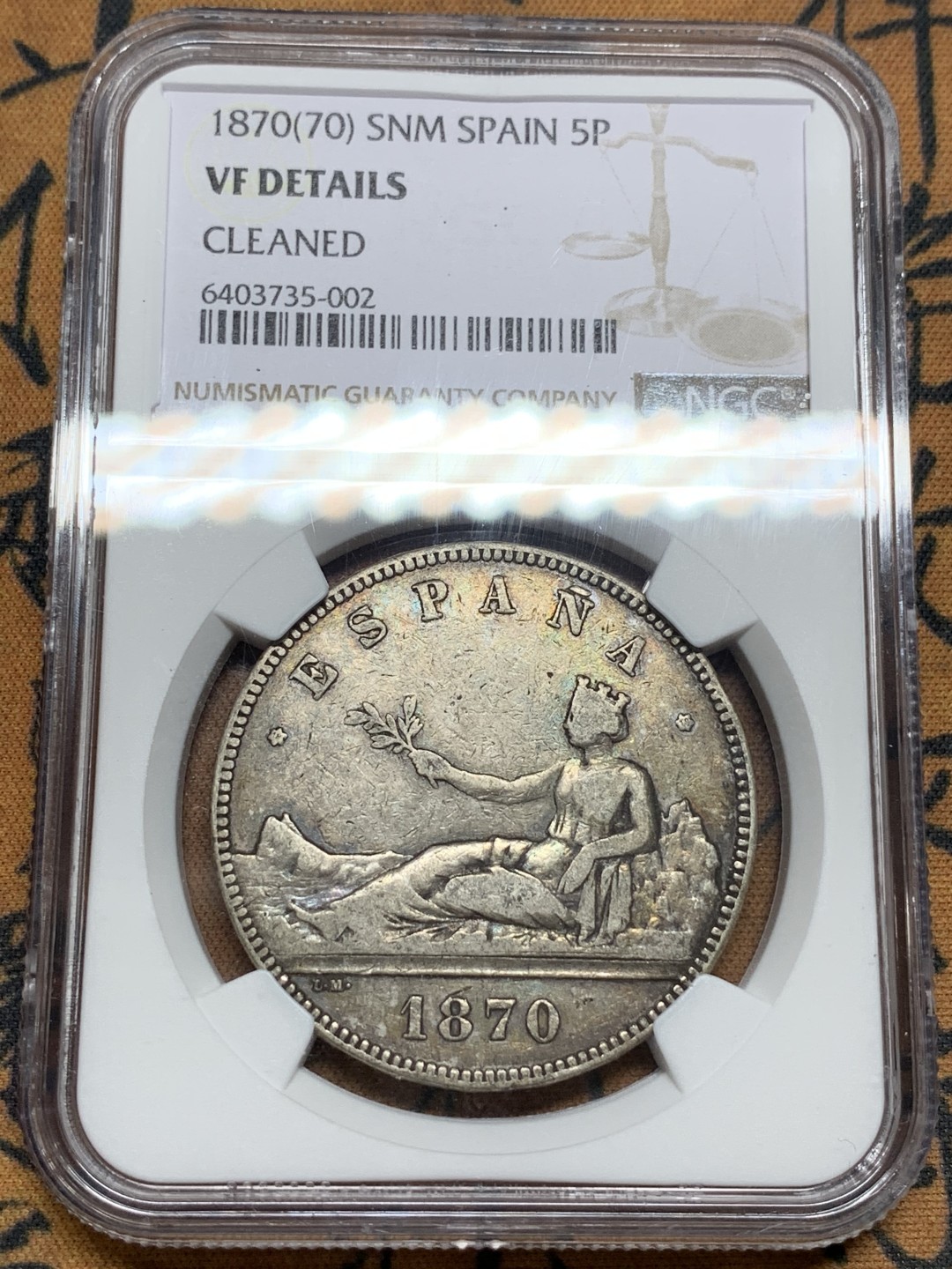 《竞宝斋》第106场-周日，周一 2场连拍（全场包邮） NGC VF 西班牙 1870年 拿花 5比塞塔 银币 包浆好，细节也好，这评级太随性