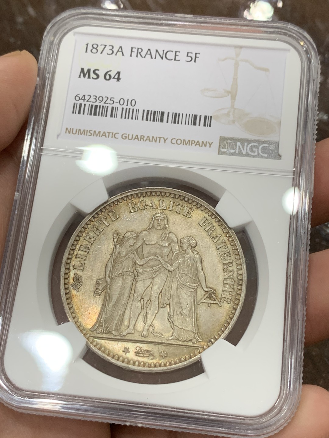 《竞宝斋》第106场-周日，周一 2场连拍（全场包邮） NGC-MS64 法国1873年 大力神5法郎银币 五彩包浆非常漂亮