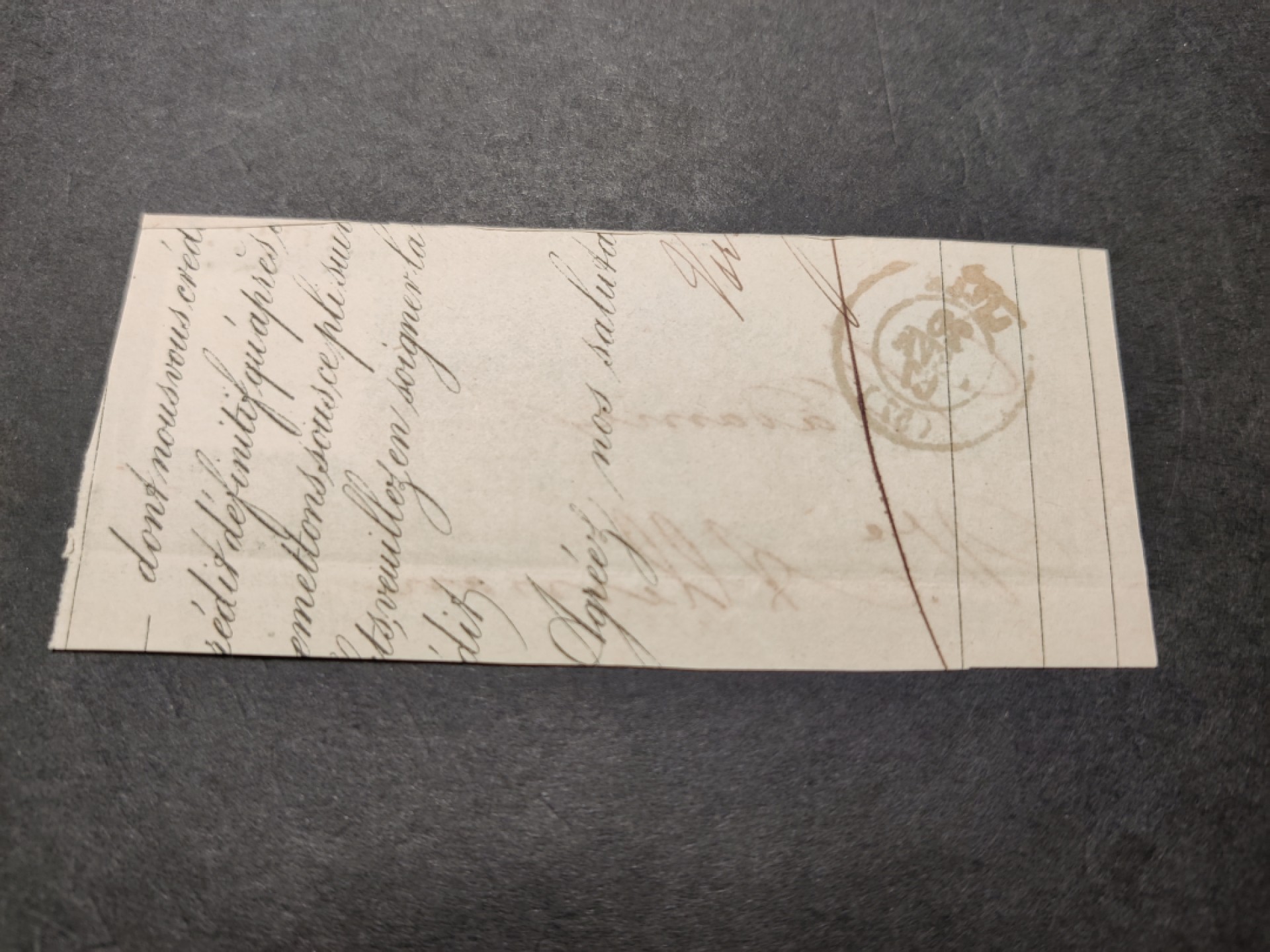 洪涛臻品 精选邮票限时拍卖第五十五期 1862年法国拿破仑三世20分邮票(2008年新票定价190美元)实寄封剪片,1867年2月20日寄于里尔(LILLLE)。少见的极早古典邮品！多年收藏，每件都是唯一, 本期一次性上完, 唯一机会！清代大龙邮票上任意1枚盖1878年的邮戳早在一二十年前全世界都能卖一两万美元,这枚比1878年的大龙邮戳还要早10多年！终生保真！
