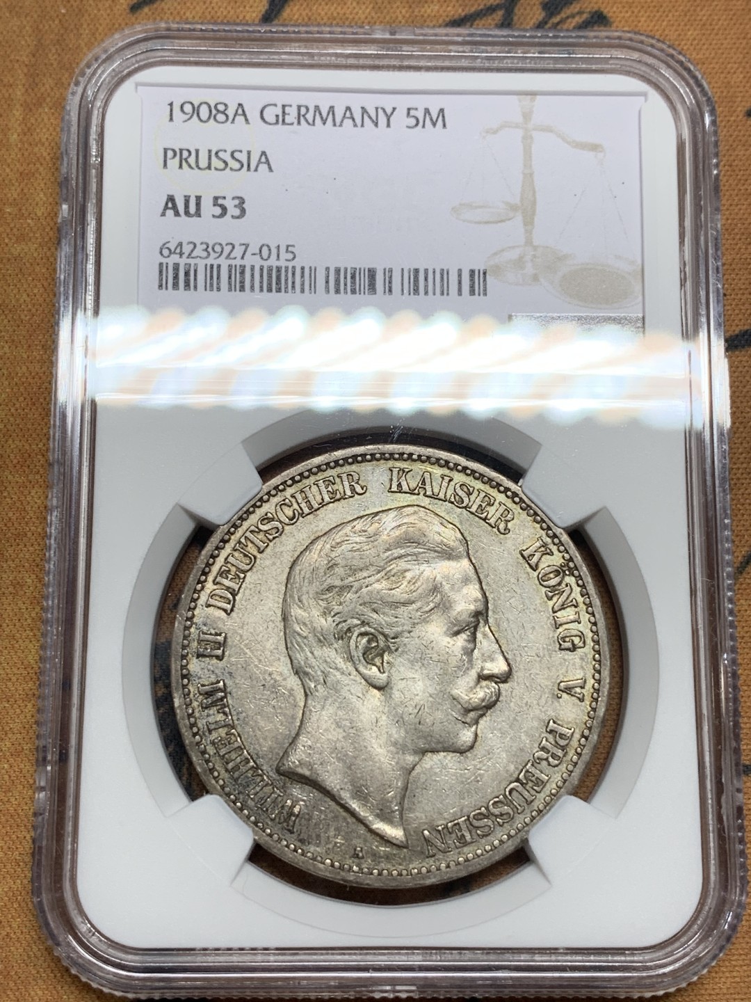 《竞宝斋》第106场-周日，周一 2场连拍（全场包邮） NGC-AU53 德国普鲁士 1908年 威廉二世5马克大银币 原味带彩包浆 非常漂亮