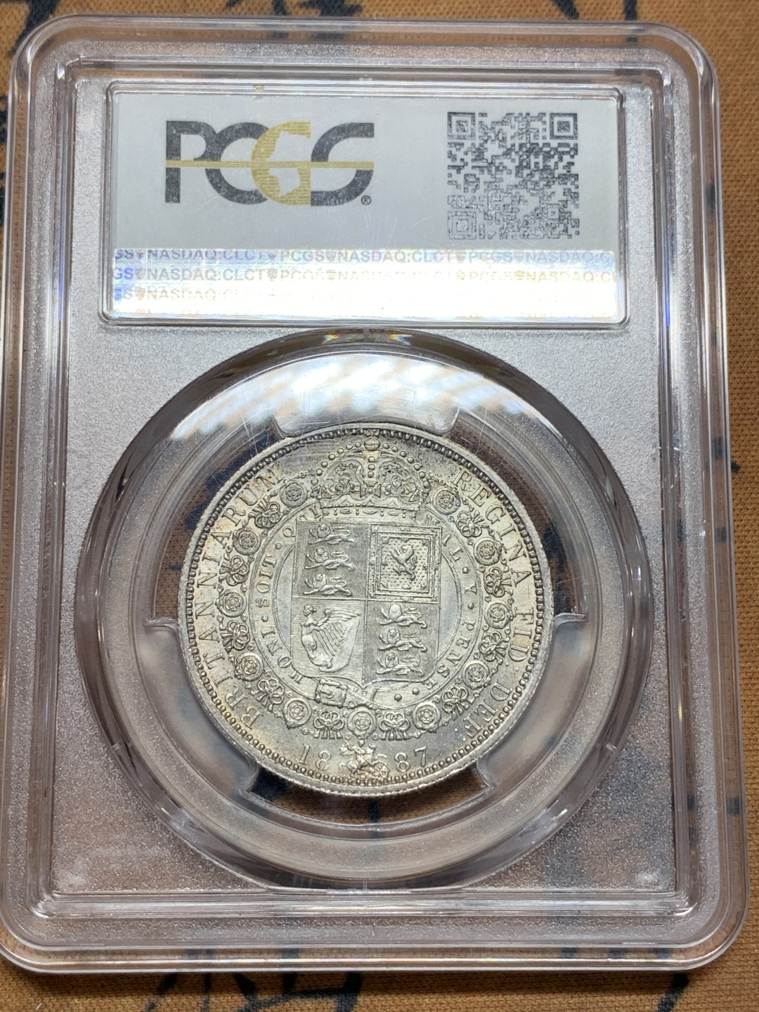 《竞宝斋》第106场-周日，周一 2场连拍（全场包邮） PCGS  MS64 英国 1887年 维多利亚 女王 半克朗银币 高分好状态 淡彩包浆