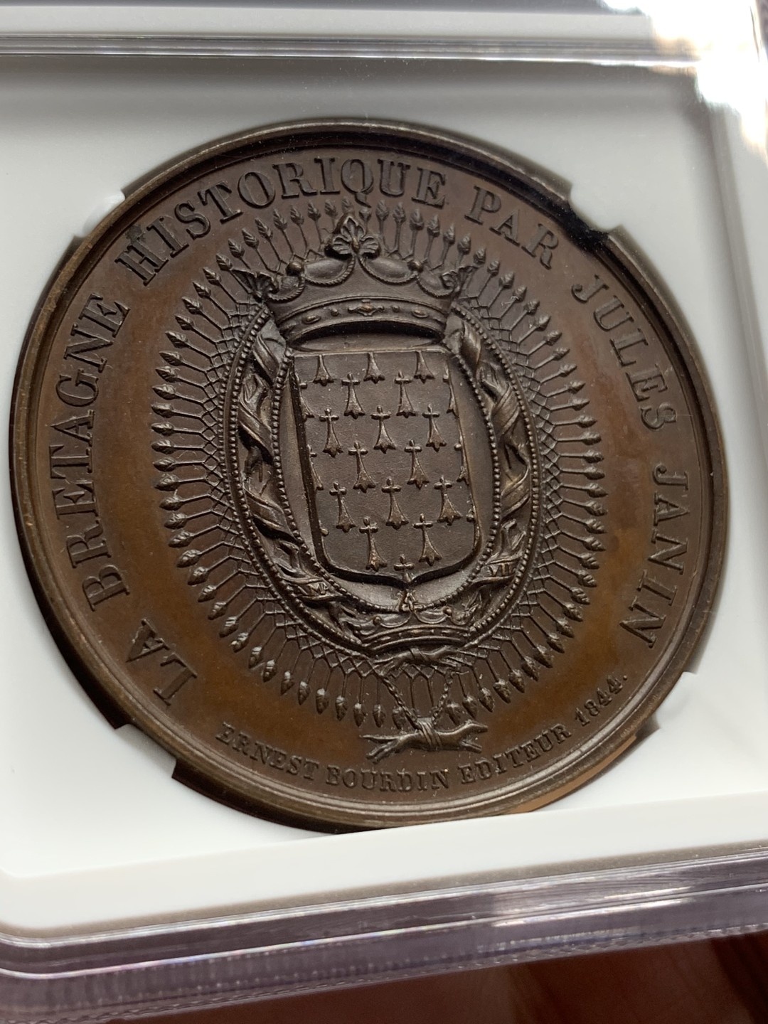 《竞宝斋》第106场-周日，周一 2场连拍（全场包邮） NGC MS64 加厚盒1844法国作家外交家夏多布里昂纪念铜章 巧克力色高浮雕