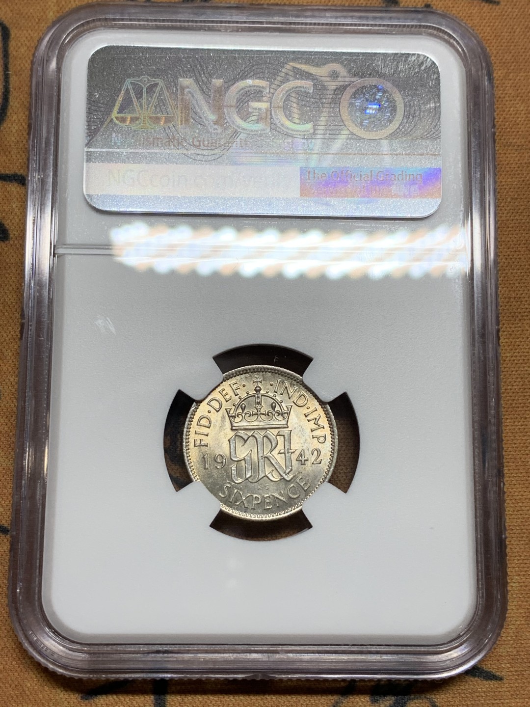 《竞宝斋》第106场-周日，周一 2场连拍（全场包邮） NGC-MS63 英国1942年 乔六6便士银币 原光好品