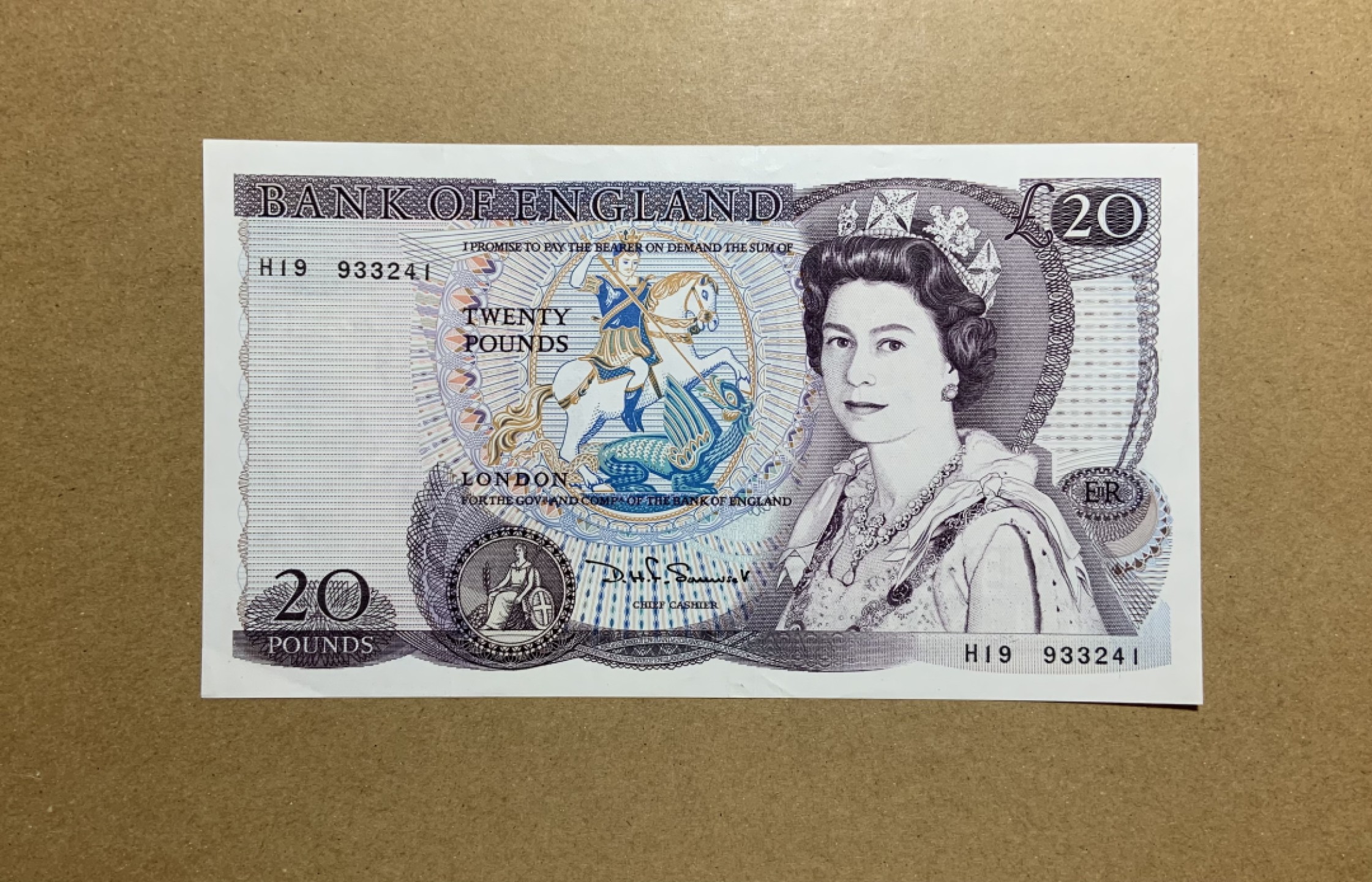 收藏联盟Quantum Auction 第199期拍卖  英国20镑 非全新 品相如图