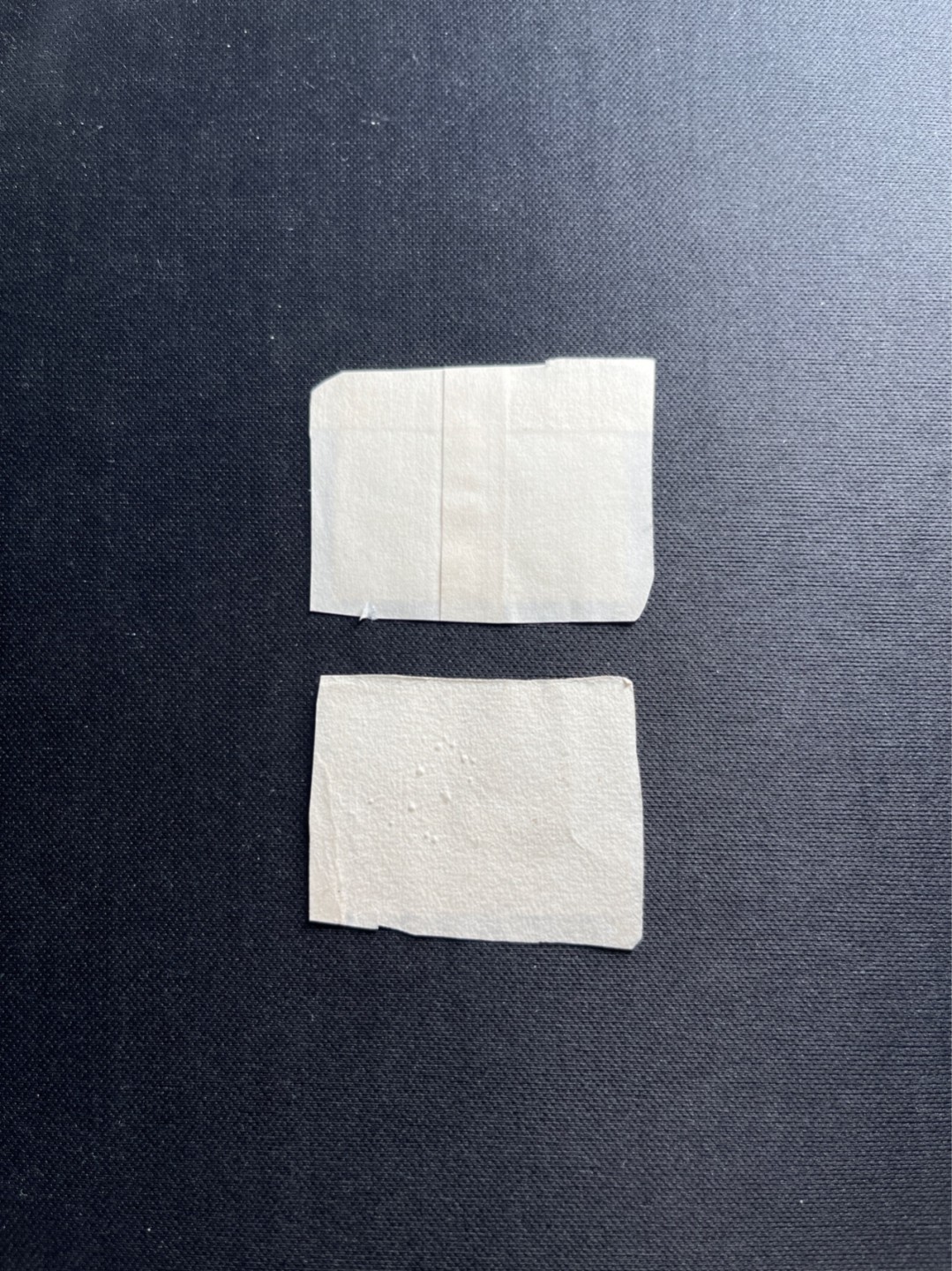 洪涛臻品批发群  精选邮票限时拍卖第九十期 文16红灯记信销，贴纸上，品相不错，无裂，无缺角，喜欢的老板不要错过