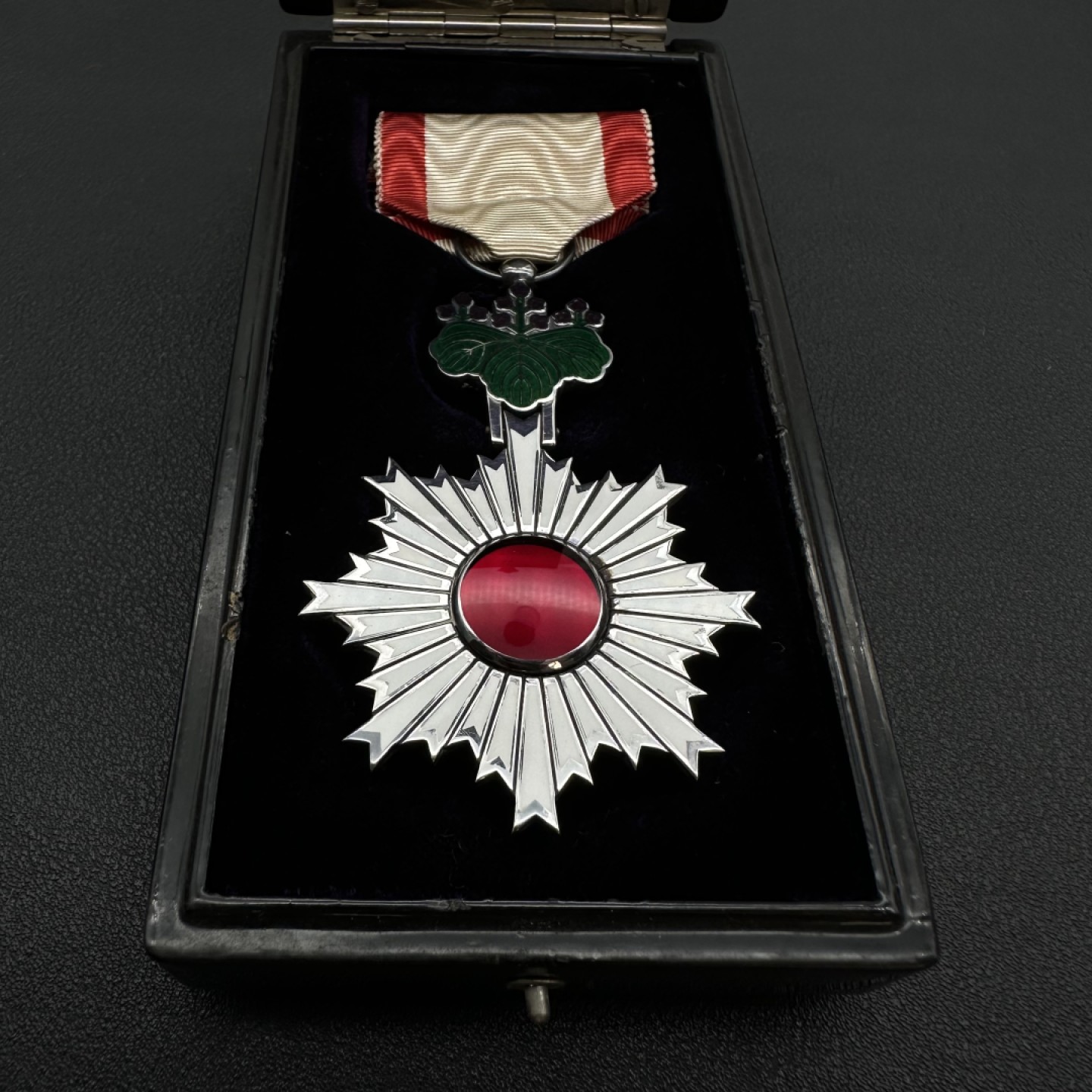 勋章奖章交易所10月22日拍卖