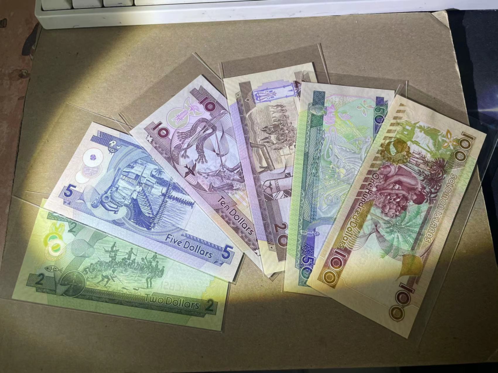 【Blue Auction】✨世界纸币精拍第237期  【一组6张 包含A1百位小号】所罗门群岛 2-100元 全新UNC