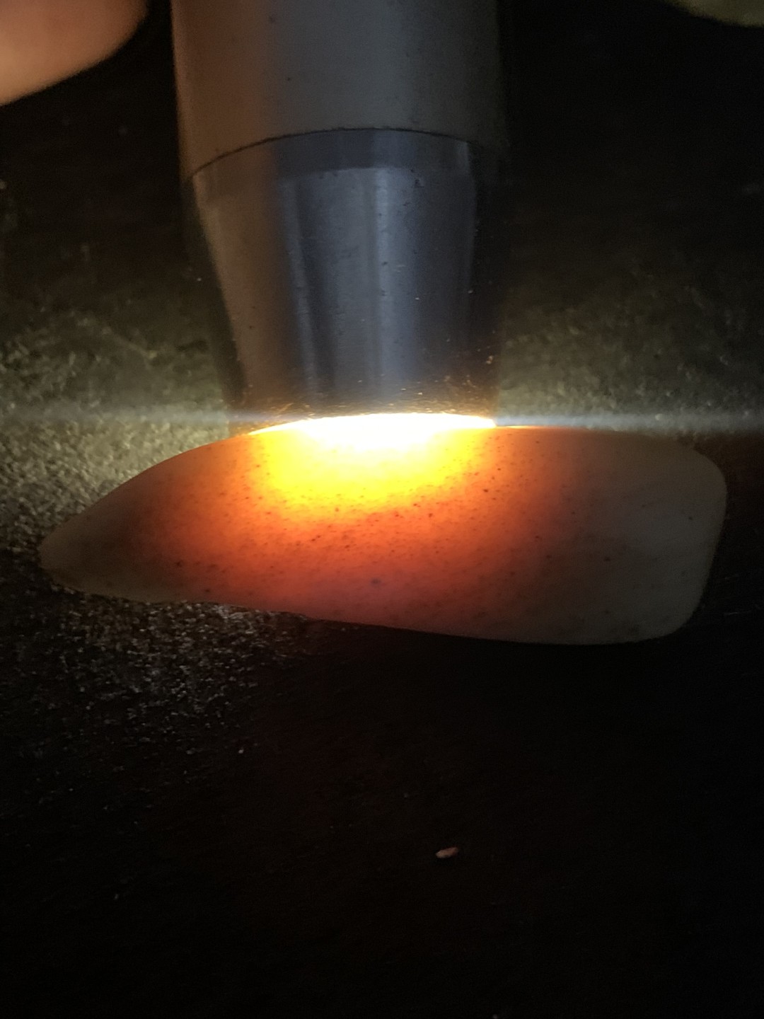 精美罕见新疆高玉化彩泥石原石把件（镇纸，摆件） 一块，