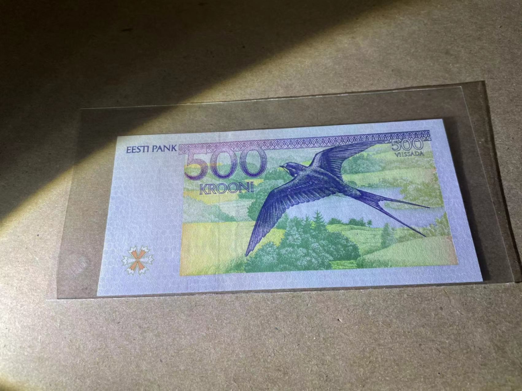 【Blue Auction】✨世界纸币精拍第237期  【百位小号】爱沙尼亚 1994年500克朗 全新UNC