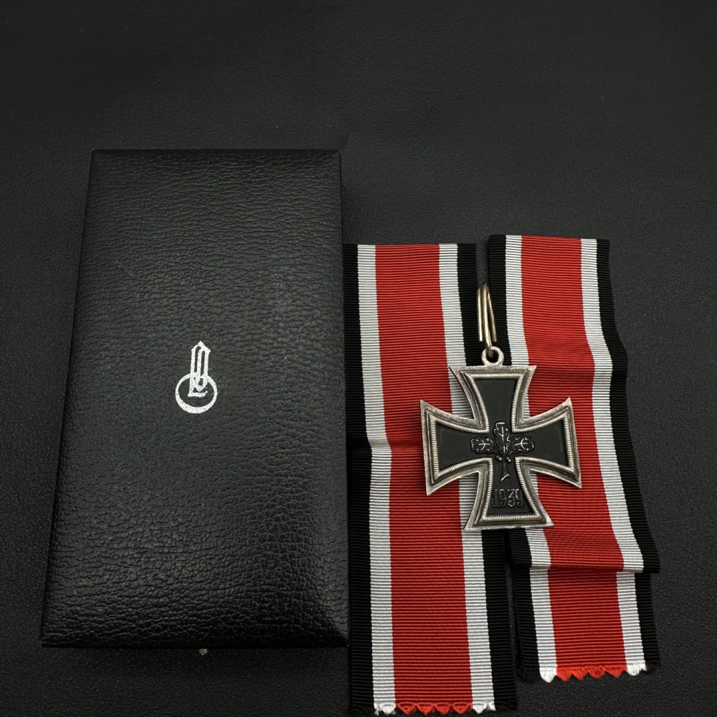 勋章奖章交易所10月22日拍卖 德国五七版骑士铁十字勋章