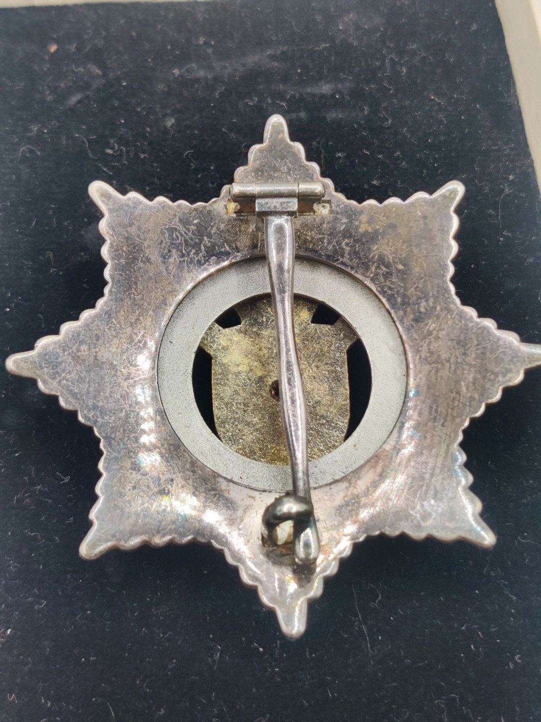 第七期 全场0元起拍 咸鱼国勋章拍卖专场 10月23日（周日）下午6：00开始 南斯拉夫军事功勋勋章 （六火炬版）