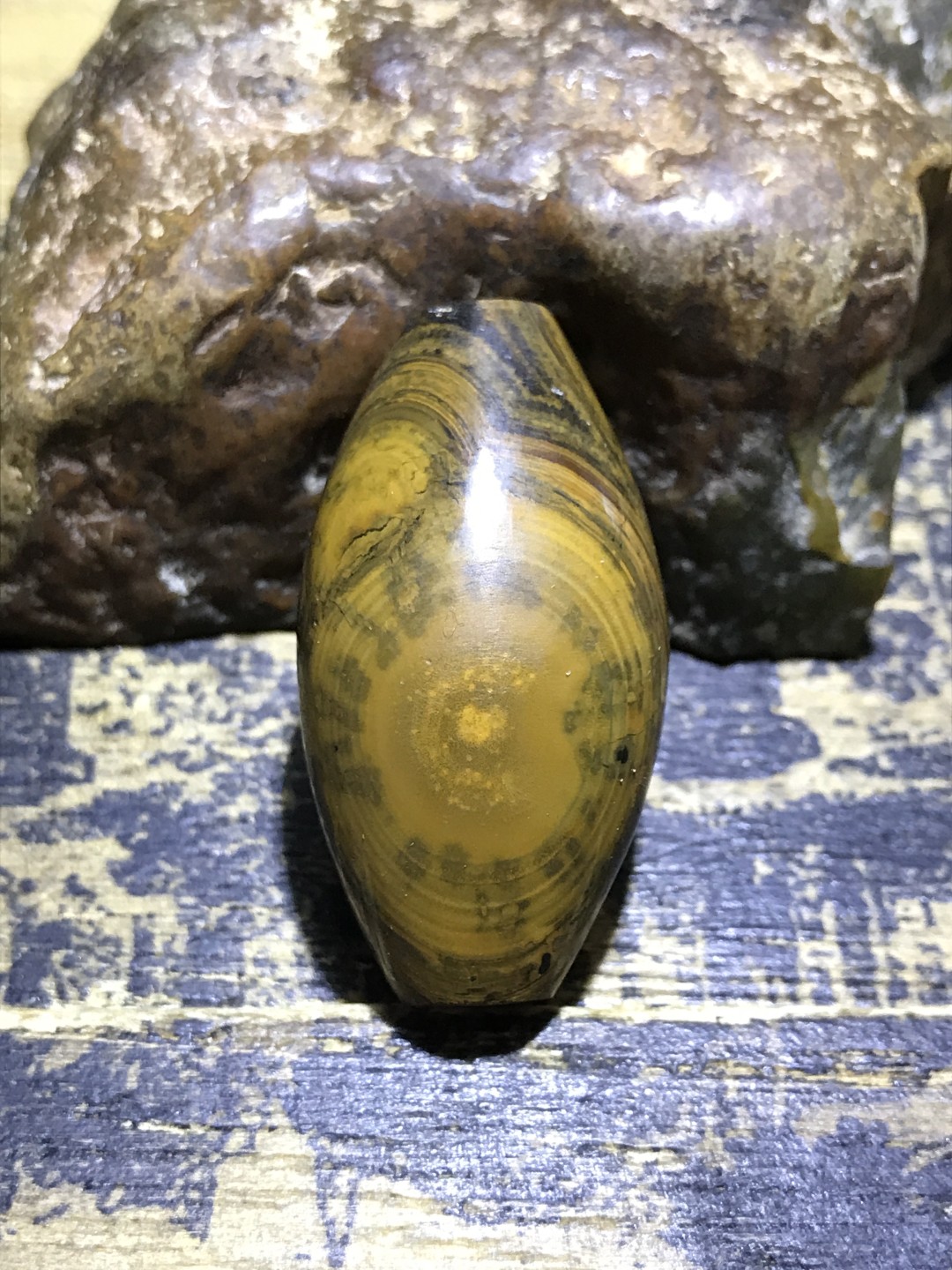 精美天然罕见九眼页岩天眼天珠一颗