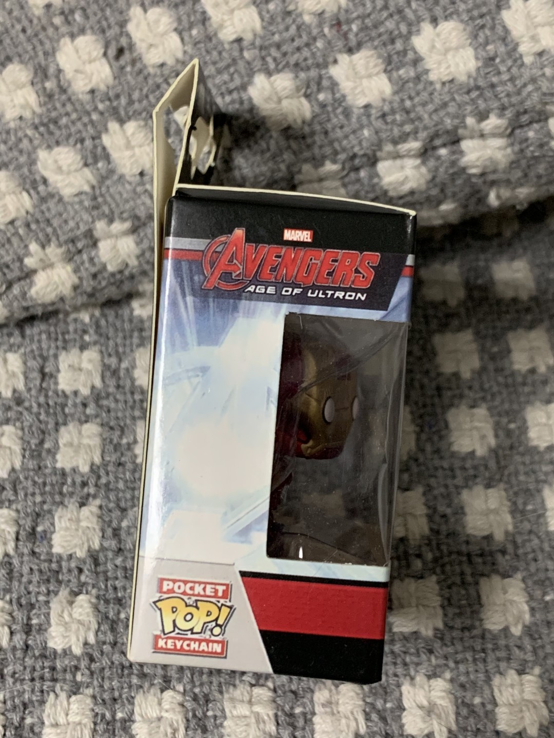 零元拍：小罗伯特唐尼 亲笔签名POP FUNKO 漫威《复仇者联盟：奥创纪元》钢铁侠特方头钥匙扣