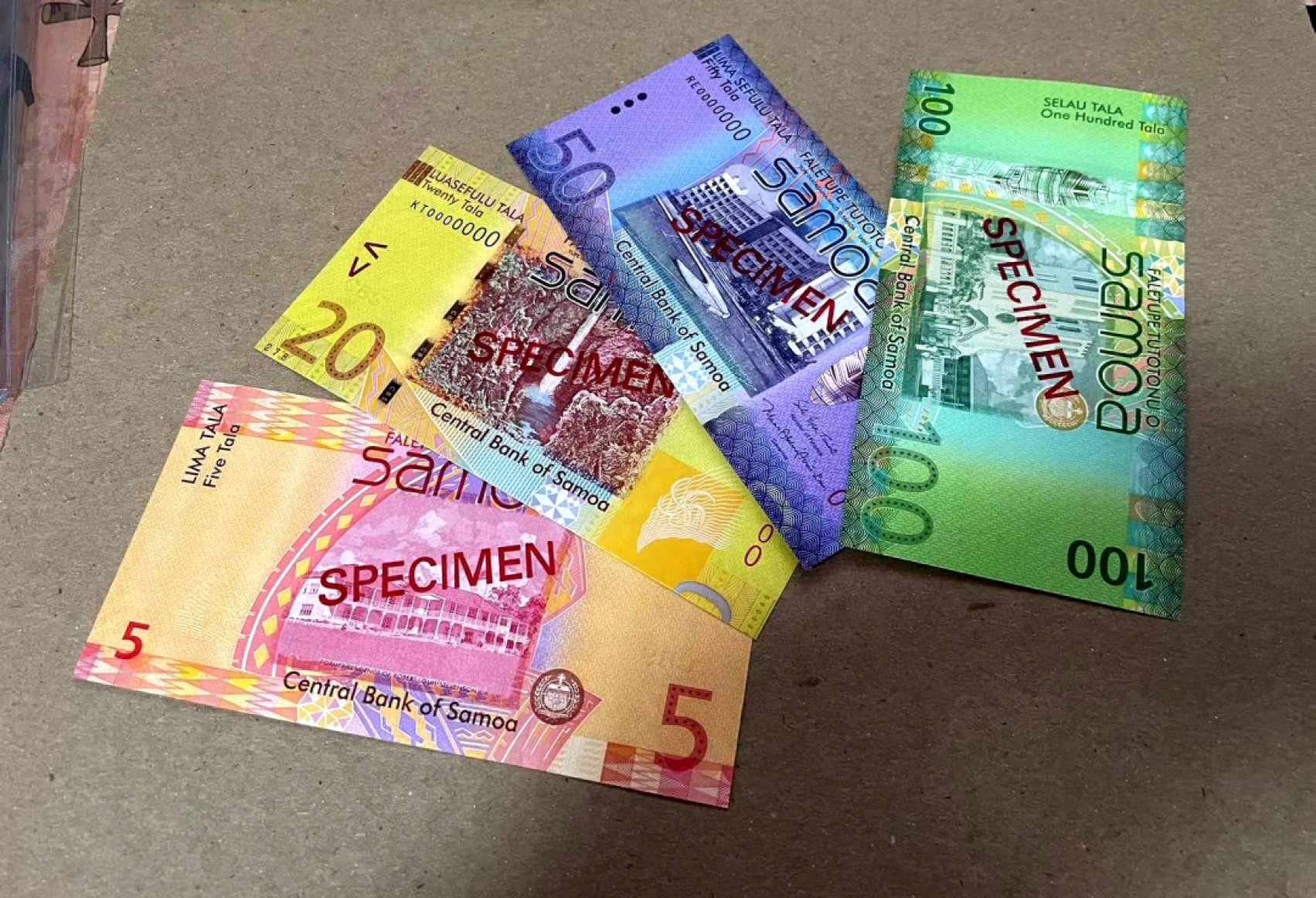 【Blue Auction】✨世界纸币精拍第237期   【一组4张】萨摩亚 新版 5-100塔拉 色彩艳丽 全新UNC 样钞 