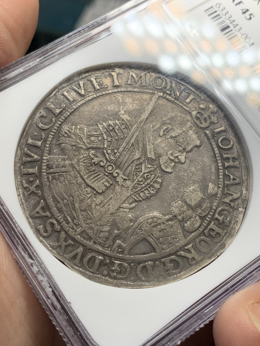 《竞宝斋》第107场-周日，周一 2场连拍（全场包邮） NGC XF45 神圣罗马 帝国 1654年 萨克森 武士剑泰勒银币 原味45分不错的品种