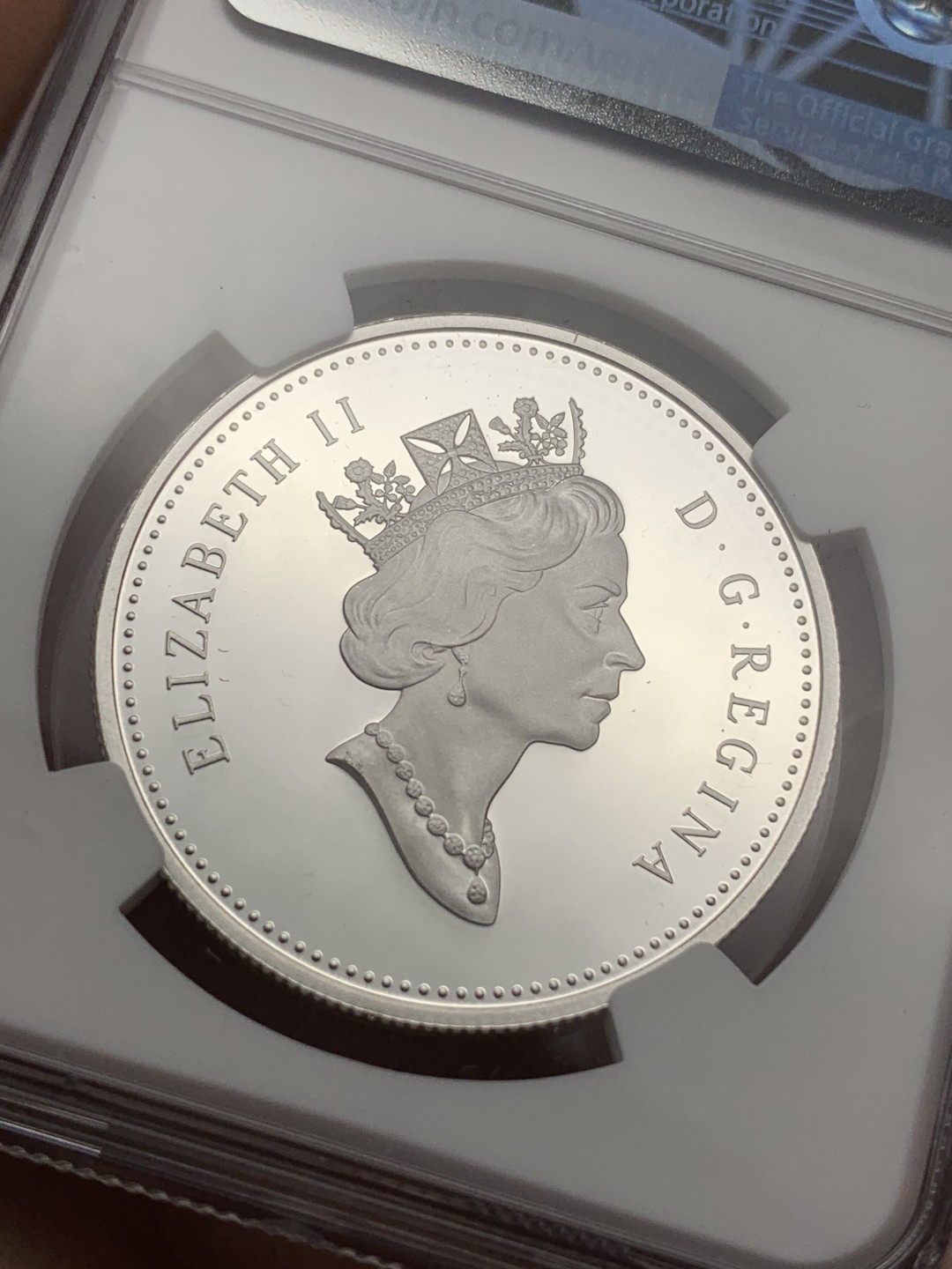 《竞宝斋》第107场-周日，周一 2场连拍（全场包邮） NGC PF69 ULTRA CAMEO  加拿大 2003年 1元钴矿业100周年纪念大银币 女王像币升值巨大