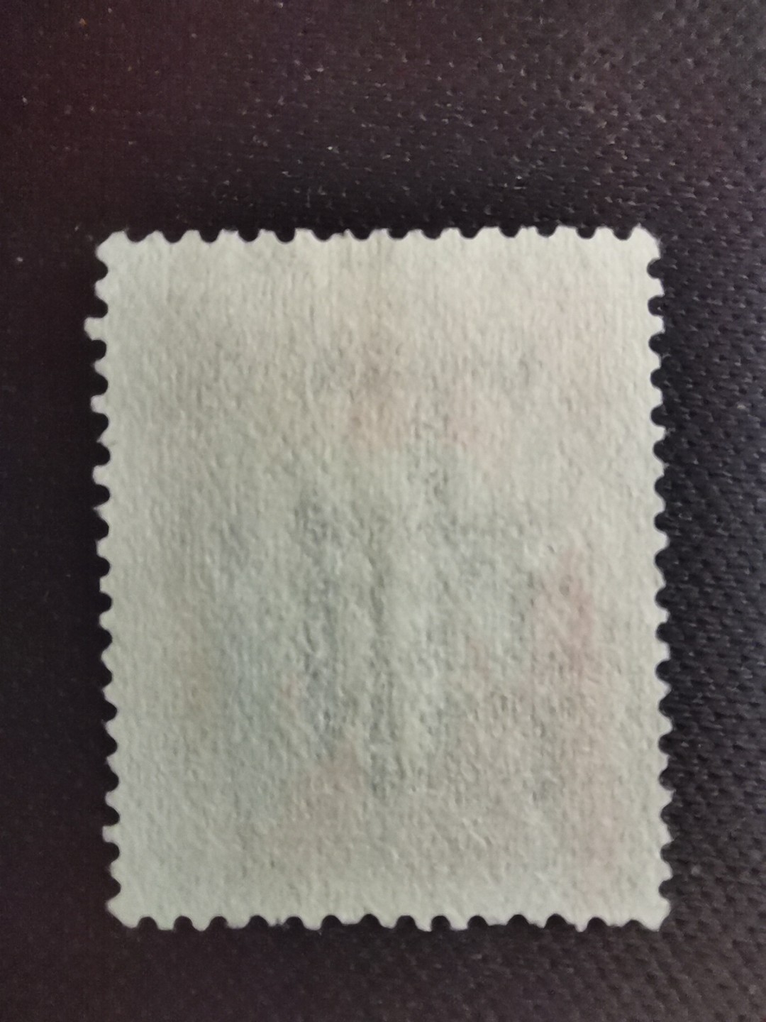 洪涛臻品 精选邮票限时拍卖第五十七期 上海工部书信馆市徽图邮票,5分, 石印版(S上三角区无小点),漂亮的工部水印! 面艳背白难得品相! 上海工部书信馆是上海租界工部局董事会开设的客邮分支,设立于1863年7月,于1865年8月开始发行邮票,为中国内陆最早发行邮票的商埠,宣称通邮范围包括厦门 汕头 温州 福州 烟台 大沽 天津 北京 南京 镇江 芜湖 九江 汉口宜昌等地区! 比清代海关大龙邮票还早十多年！