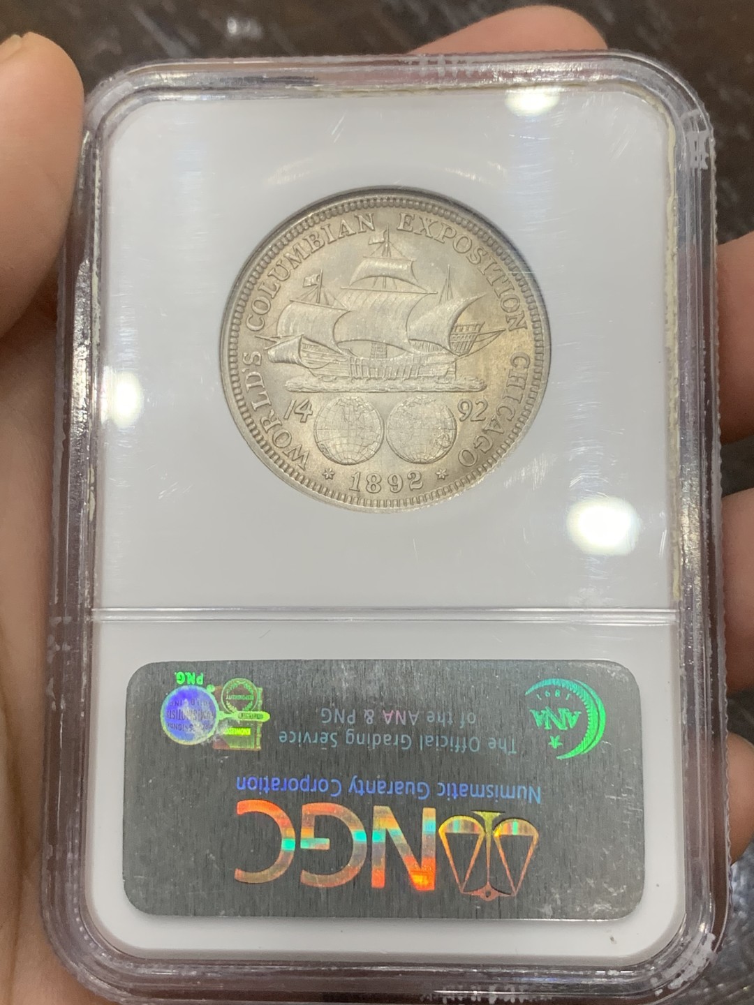 《竞宝斋》第107场-周日，周一 2场连拍（全场包邮） NGC MS64 美国1892年哥伦布纪念半美元银币，首年版比1893少得多，原光好品