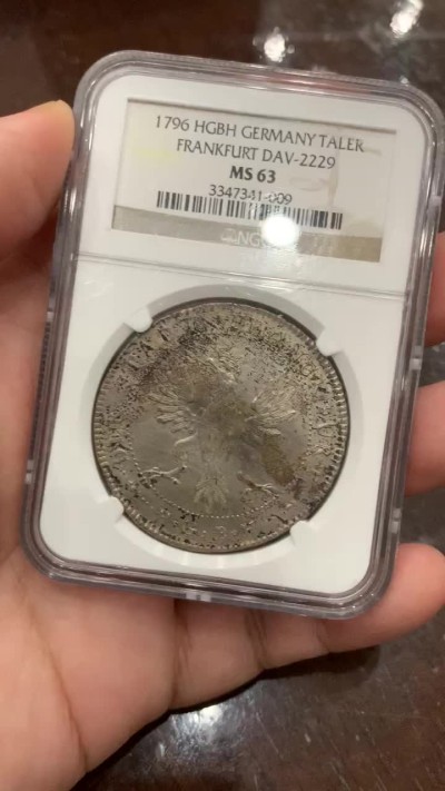 《竞宝斋》第107场-周日，周一 2场连拍（全场包邮） NGC MS63 德国 1796年 法兰克福 烧鸡泰勒 双面彩色包浆 底光好 值得收藏
