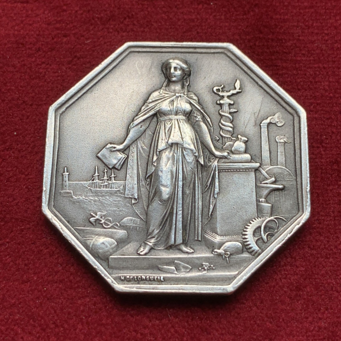 《竞宝斋》第107场-周日，周一 2场连拍（全场包邮） 法国 1859 工商信用总局 银JETON 八角代币 对角38.5mm 重20.3克 丰饶角 银标