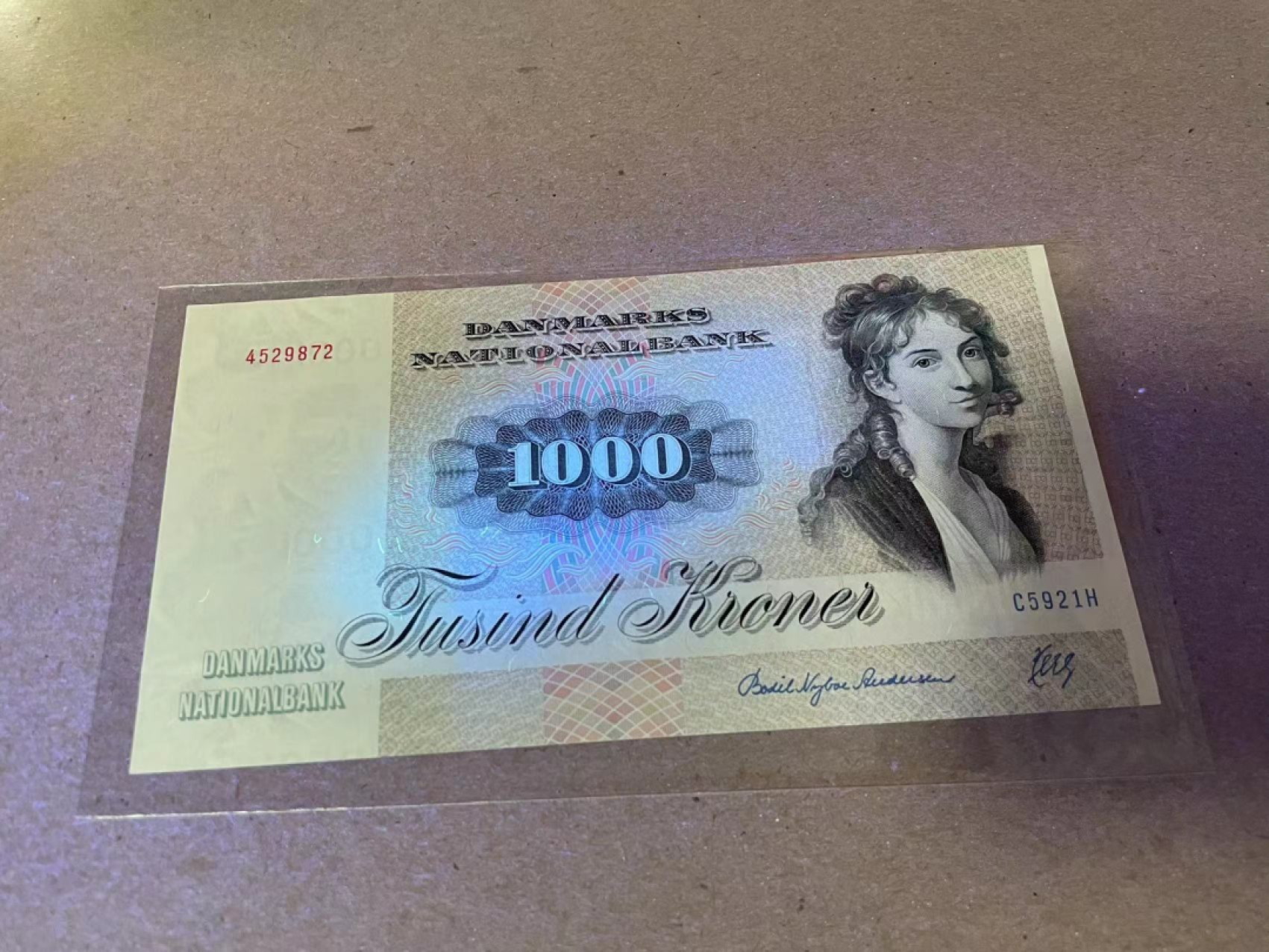 【Blue Auction】✨世界纸币精拍第237期  丹麦 1992年1000克朗 AU品相 大松鼠经典 