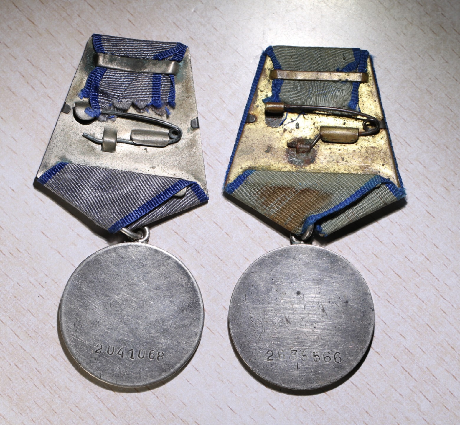 大猫徽章拍卖第205期 苏联勇敢奖章一对 