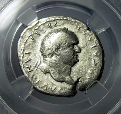 古罗马银币,韦斯帕芗,AD69-79,1第纳尔,19mm,2.9g,自打标签盒子R6117nx - 古罗马银币,韦斯帕芗,AD69-79,1第纳尔,19mm,2.9g,自打标签盒子R6117nx
