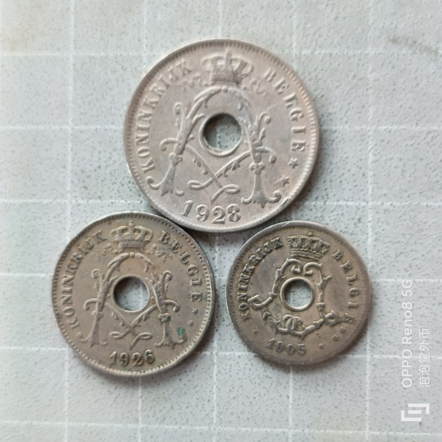 泡泡堂微拍第七幕，零佣金，零押金，满二十元包邮 比利时荷语版一套