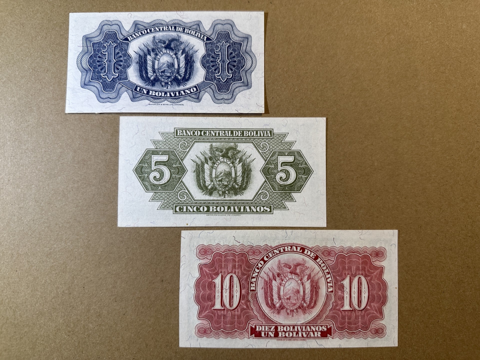 《张总收藏》77期——欧洲精品&女王钞 玻利维亚1、5、10玻利瓦尔3张 UNC 1928年版