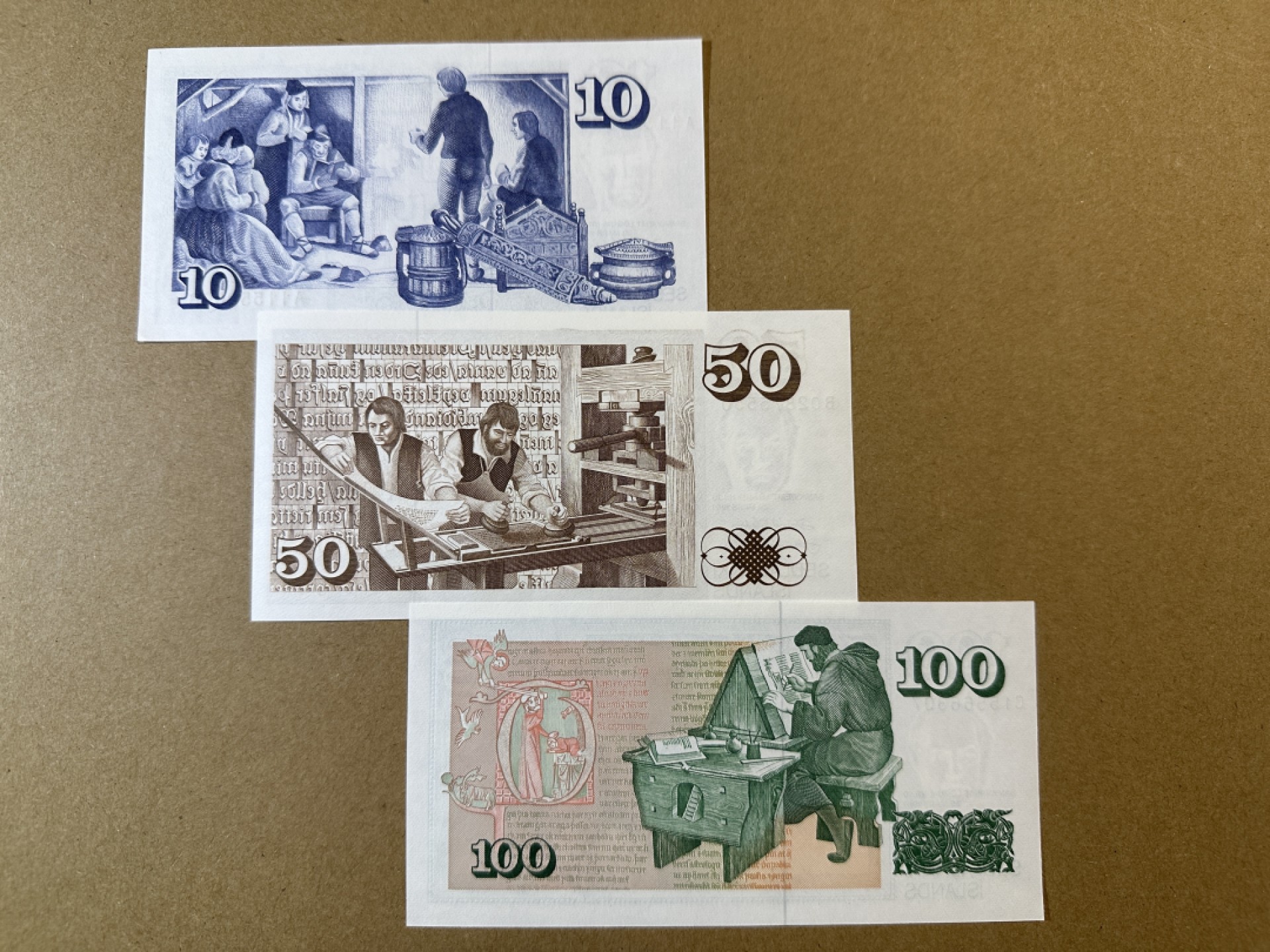 《张总收藏》77期——欧洲精品&女王钞 冰岛10、50、100克朗3张 UNC 1981年版