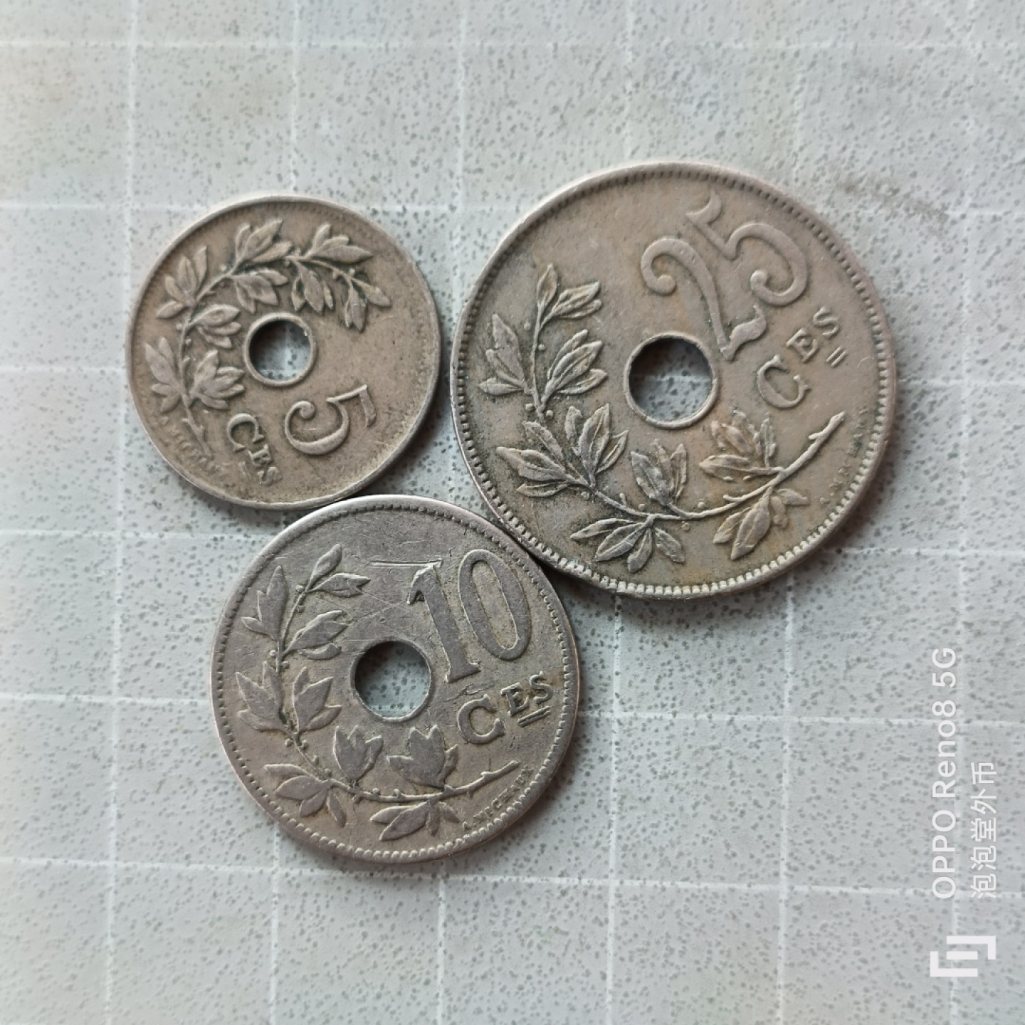 泡泡堂微拍第七幕，零佣金，零押金，满二十元包邮 比利时法语版一套