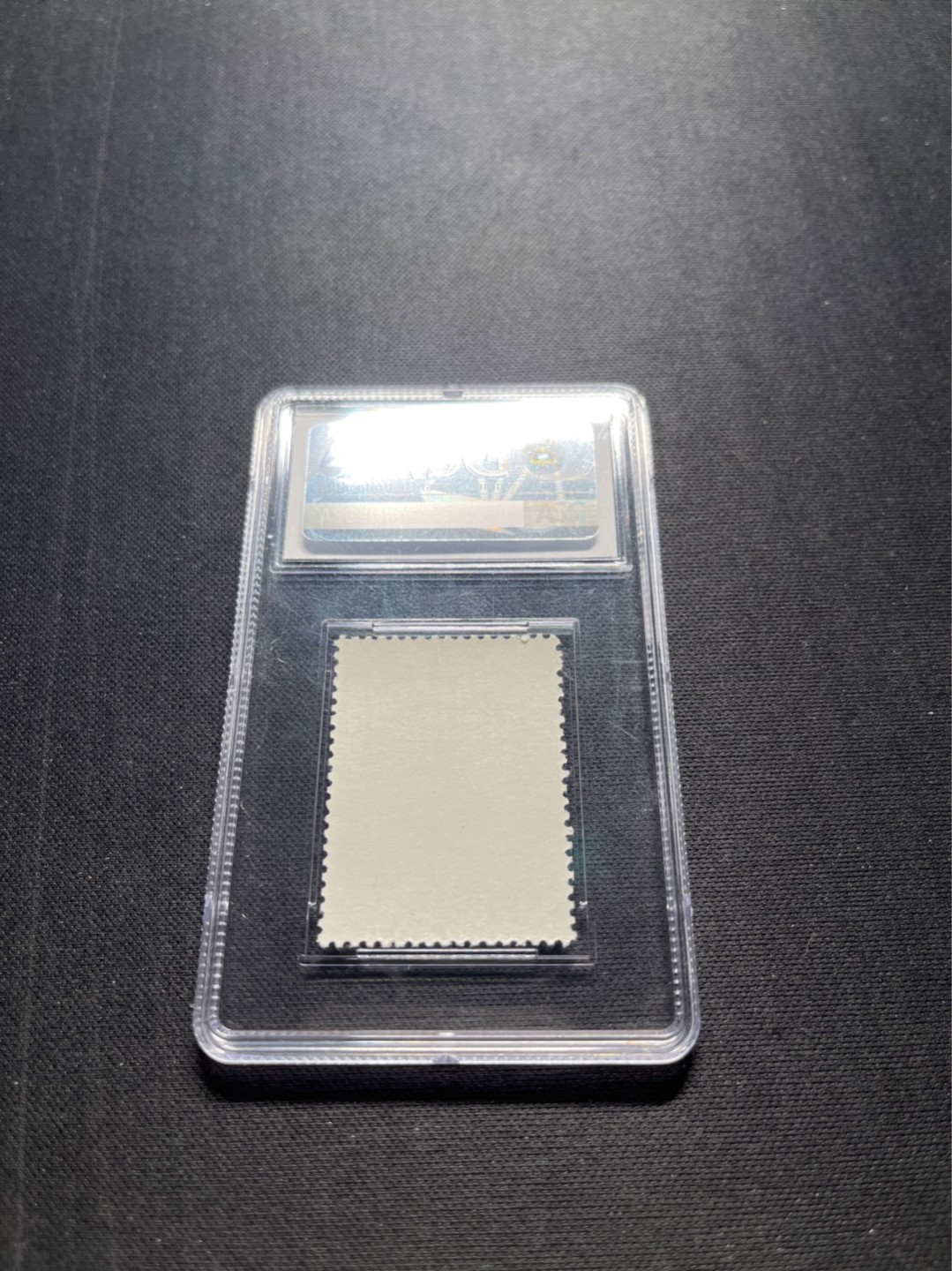 洪涛臻品 精选邮票限时拍卖第六十五期 特59熊猫新3-3 ASG 90分OG   老纪特人气经典票★白胶润泽★状态一流，新票全品货非常少，白胶少之又少，能评级的资源十分有限，随着ASG评级的深入，熊猫将是最早评级资源枯竭的品种之一，注意提前捡漏上车