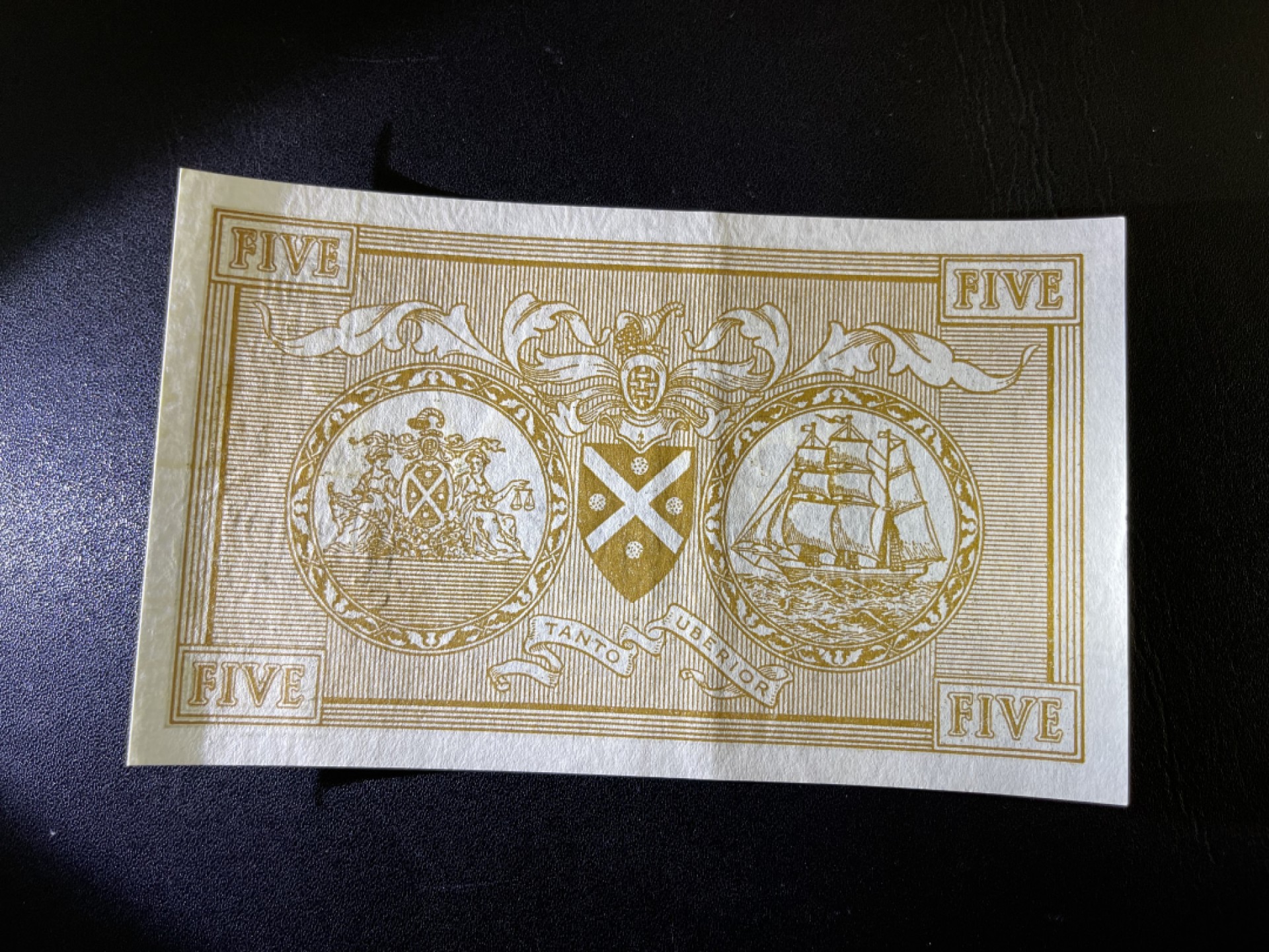 《外钞收藏家》第二百一十期 1967年苏格兰银行5镑 AU品相 ebay参考价格1000多人民币