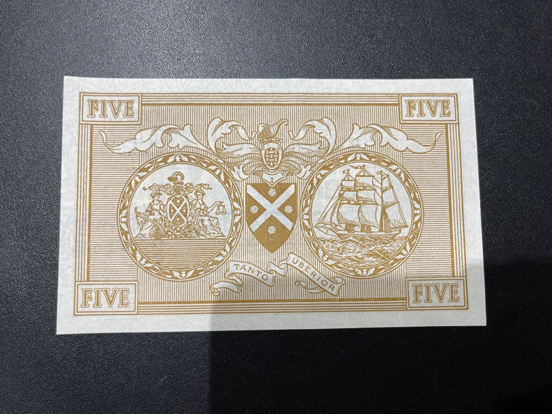 《外钞收藏家》第二百一十期 1967年苏格兰银行5镑 AU品相 ebay参考价格1000多人民币