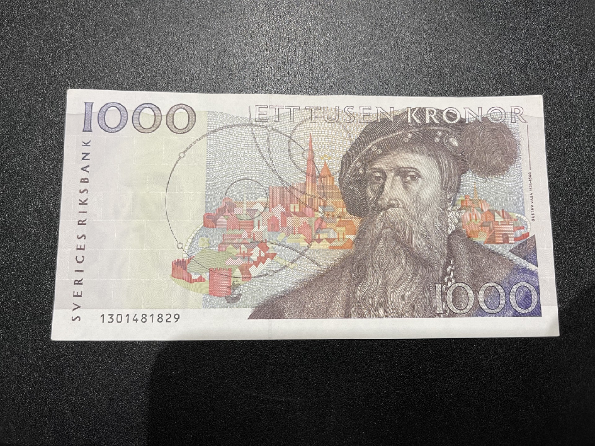《外钞收藏家》第二百一十期 瑞典1000克朗 初版 AU品相