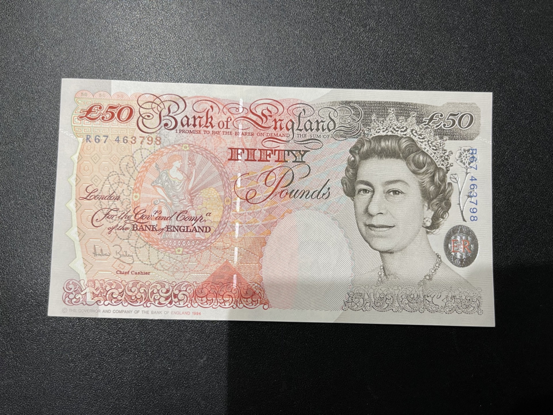 《外钞收藏家》第二百一十期 英国E序列50镑 全新UNC