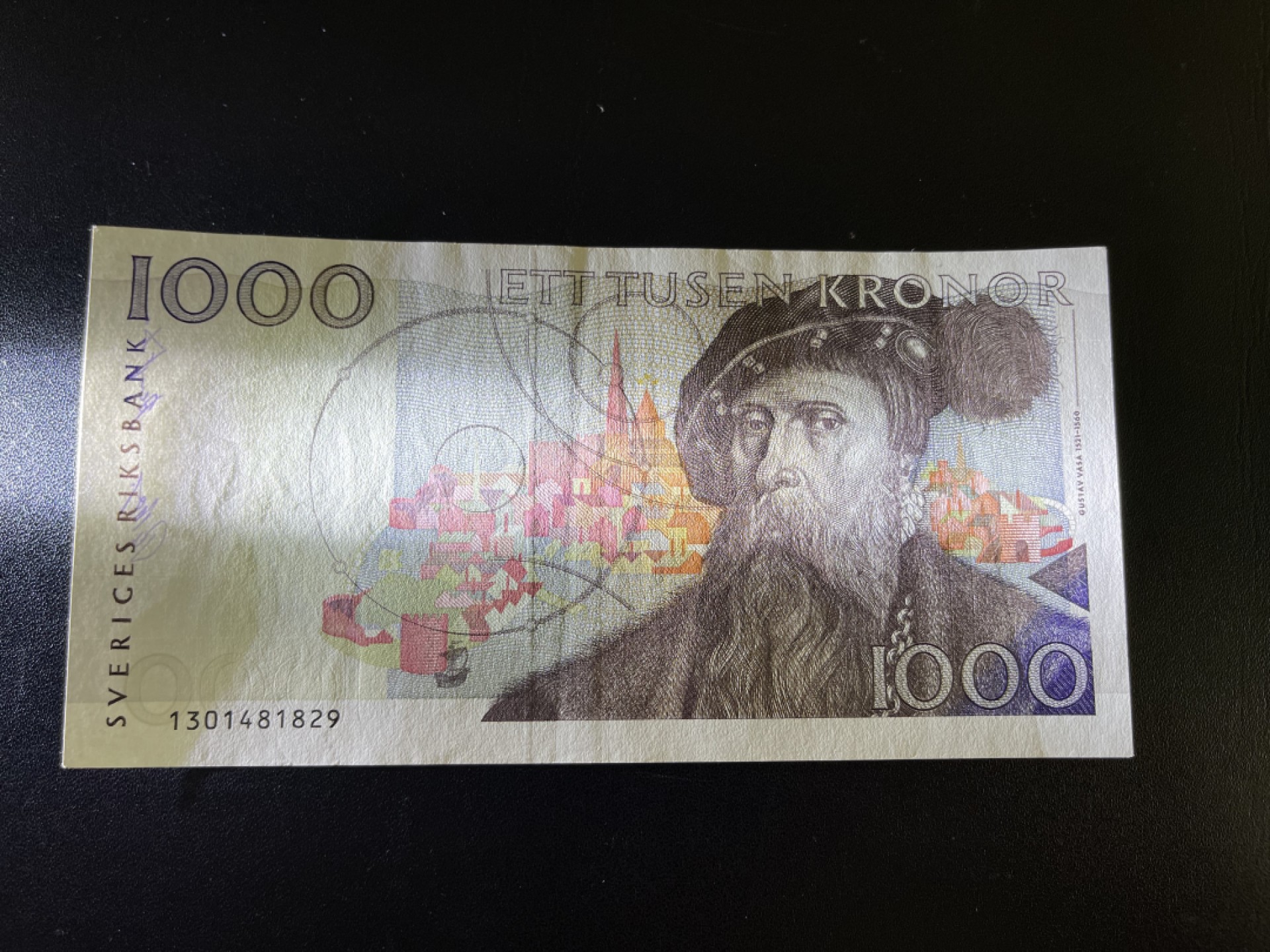 《外钞收藏家》第二百一十期 瑞典1000克朗 初版 AU品相