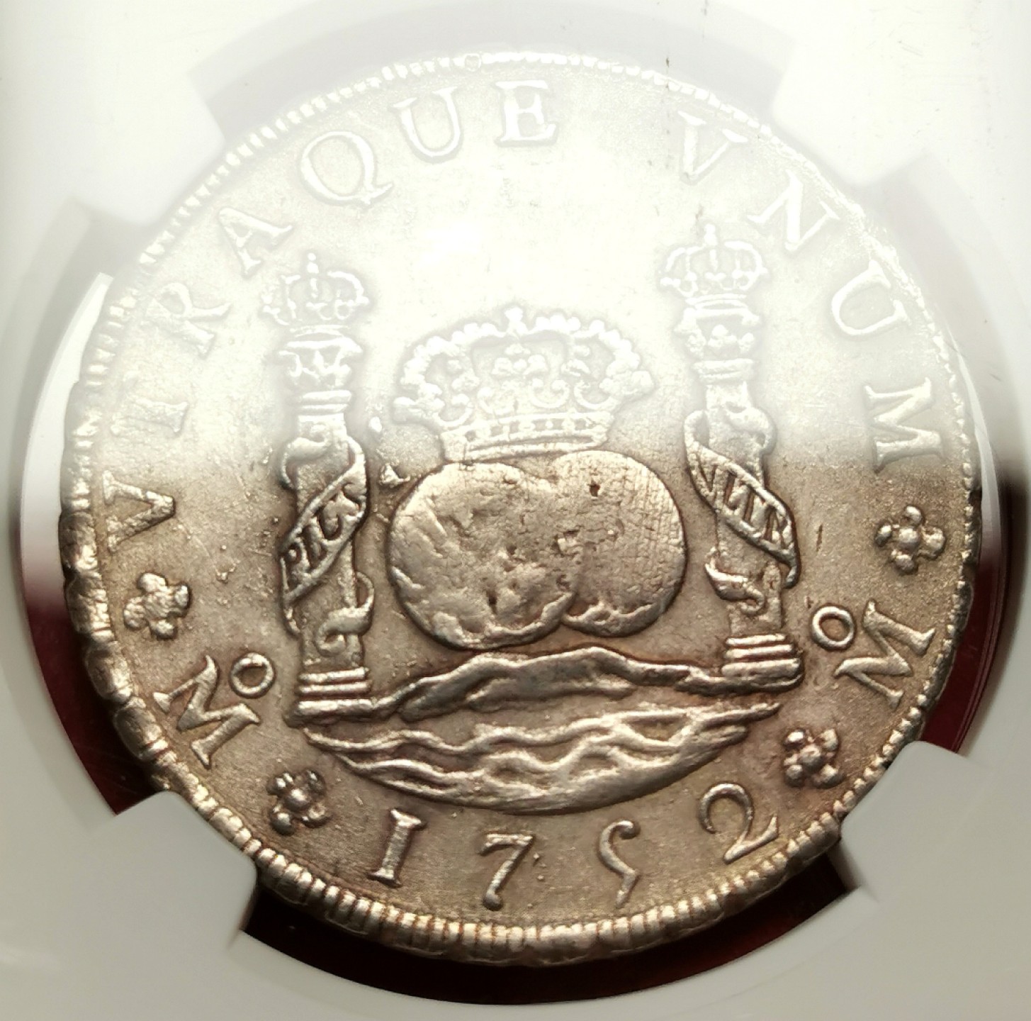 凡希社世界钱币微拍第二百十六期 荐！1752墨西哥斐迪南六世地球双柱NGC-MS61粉光淡彩收藏级！